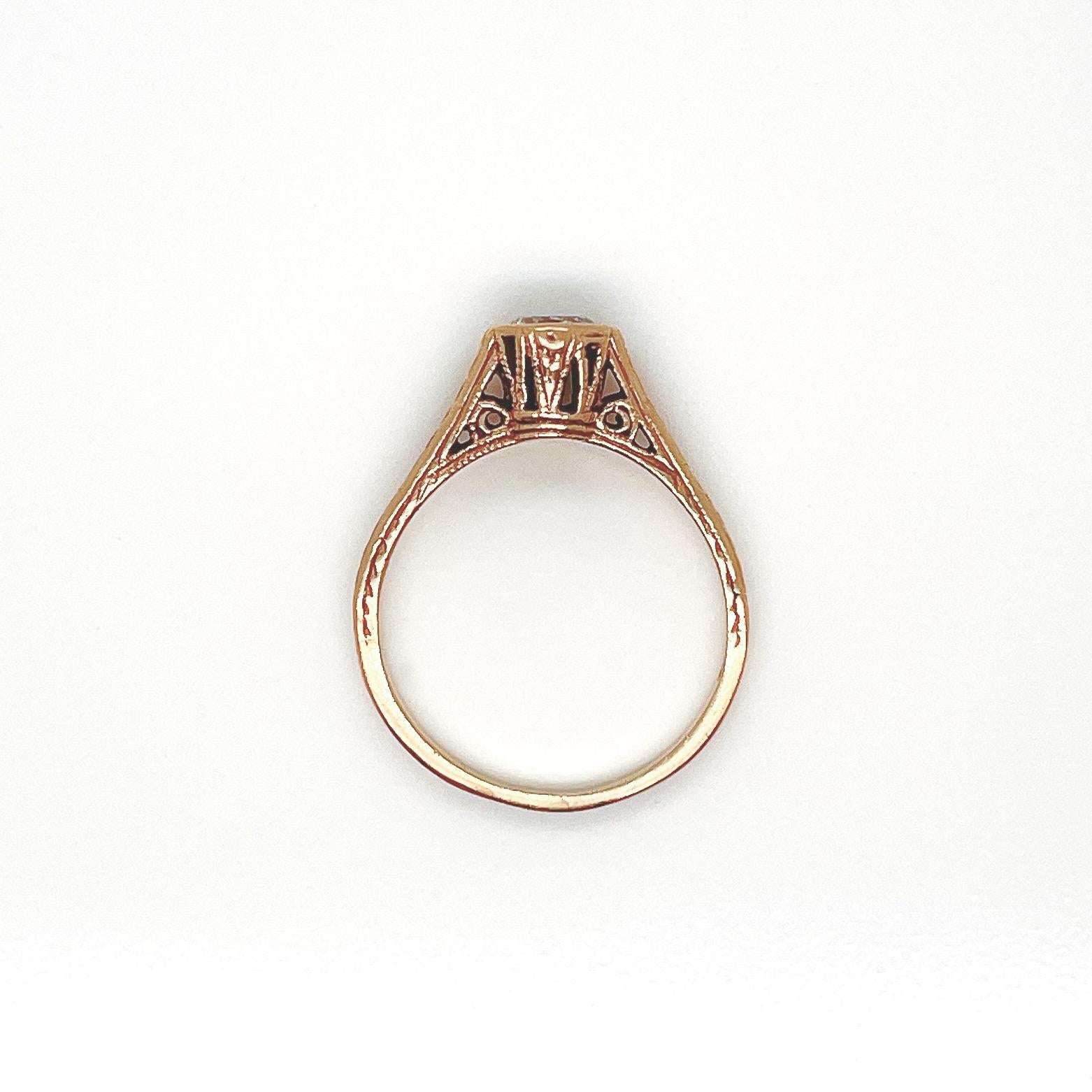 Anello solitario in oro e diamanti in stile Art Déco 14 carati in vendita 6