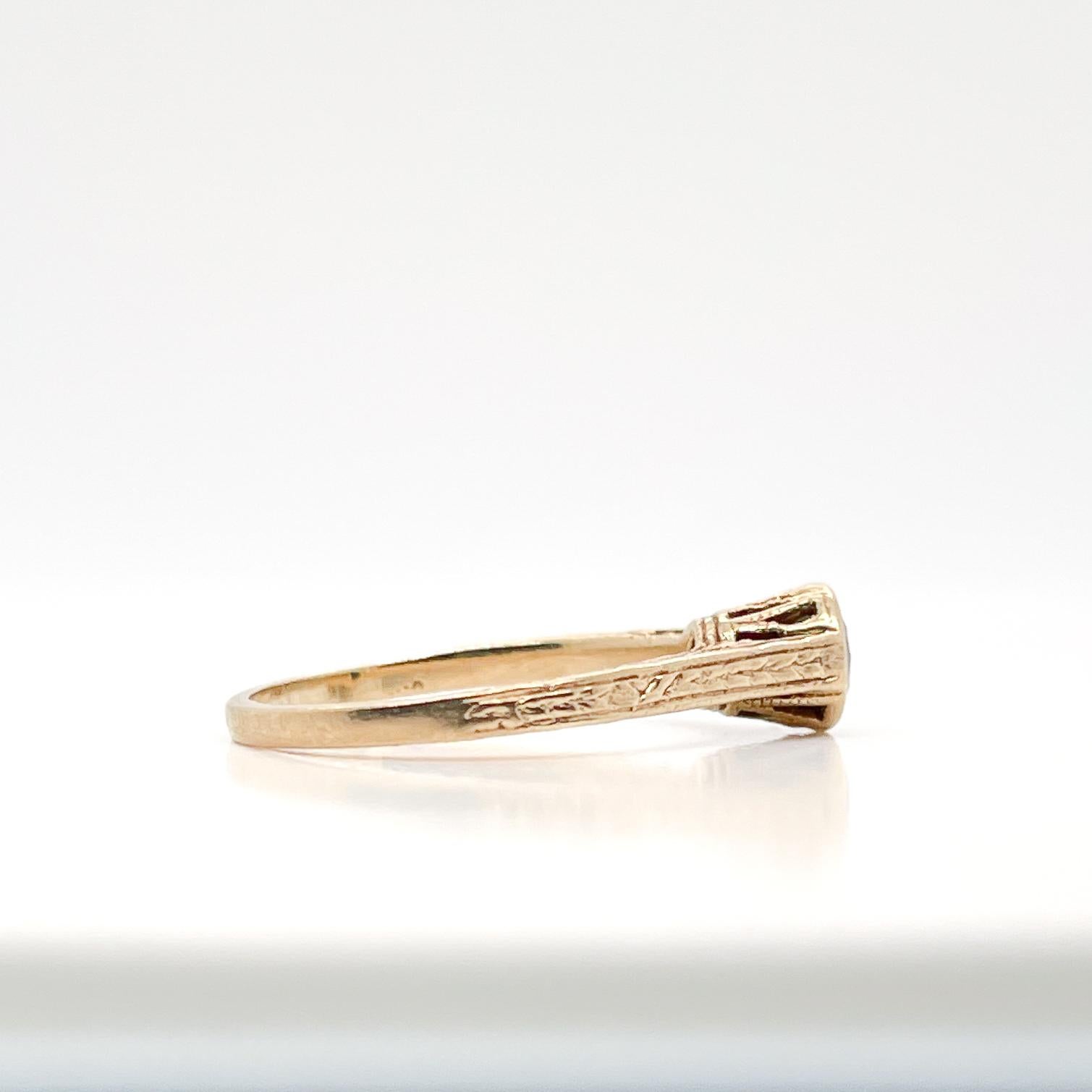 Anello solitario in oro e diamanti in stile Art Déco 14 carati in vendita 5