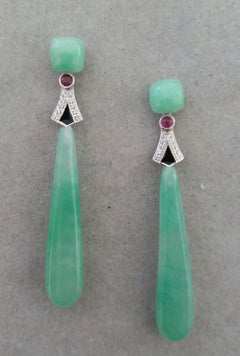 Orecchini a goccia in stile Art Deco in oro 14 carati con diamanti e rubini, smalto nero e giada