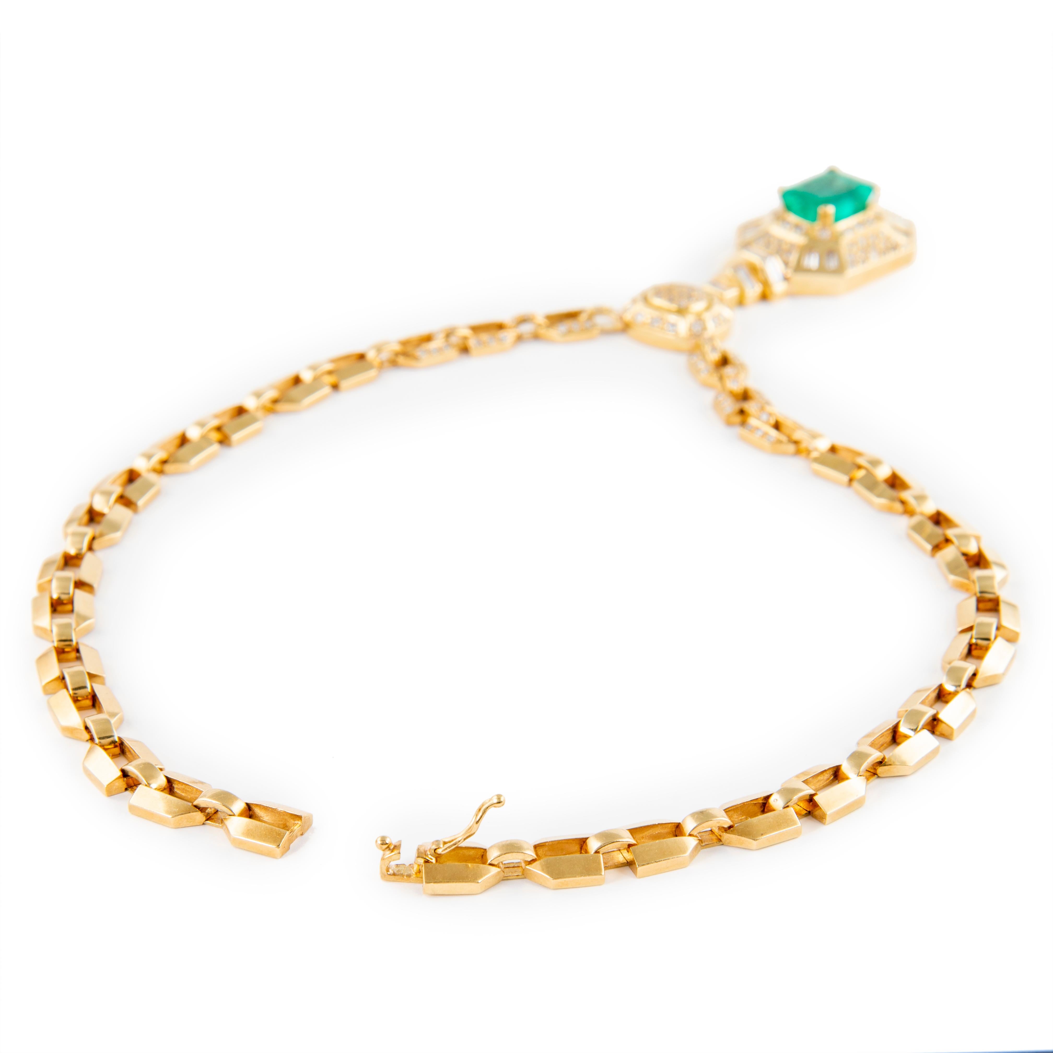 Women's Art Deco Style 14.41ctt Colombian Emerald with Diamond Necklace 18k Yellow Gold