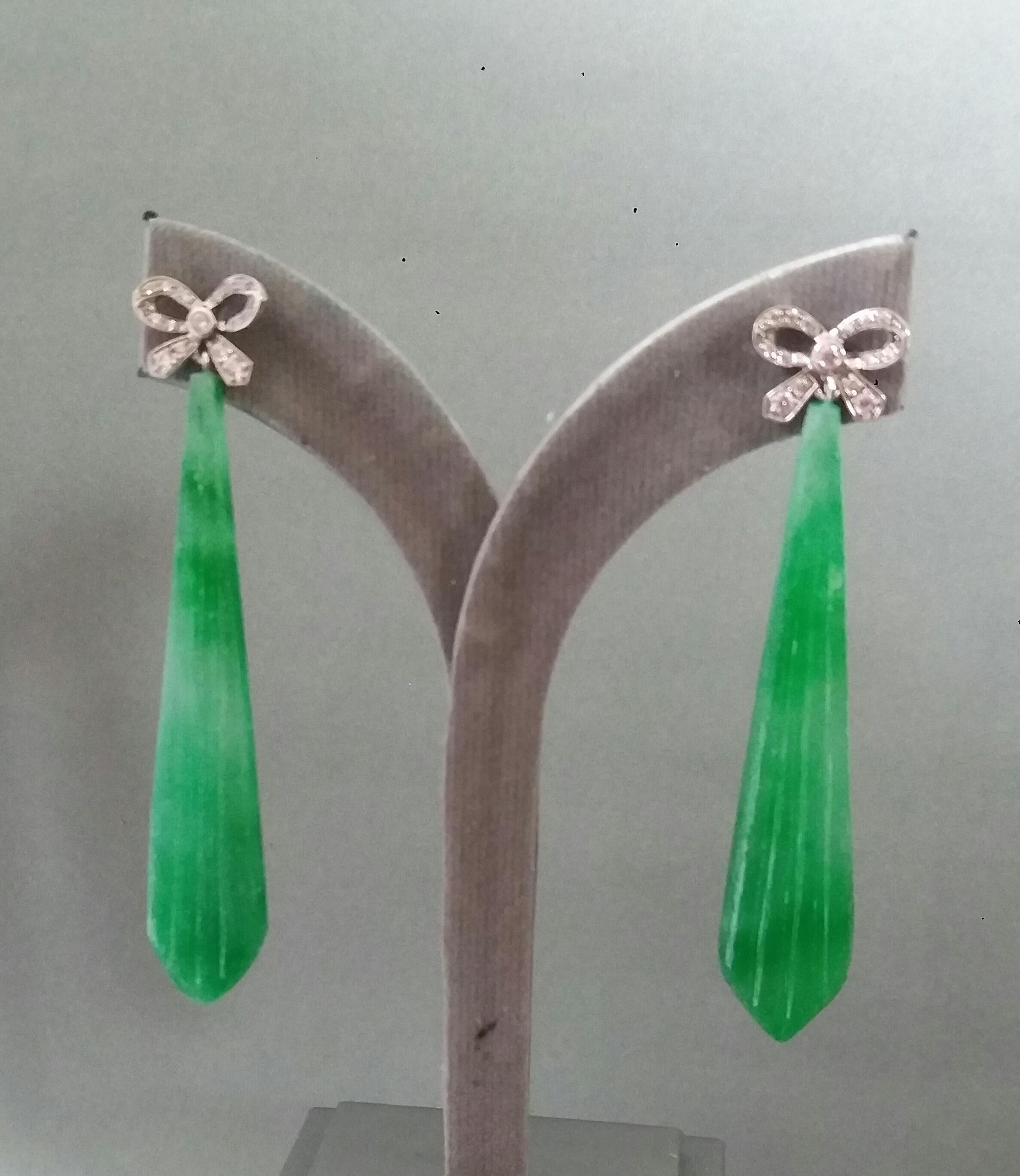 Art Deco Style 14k Gold and Diamonds Bows Engraved Jade Drops Dangle Earrings For Sale 3