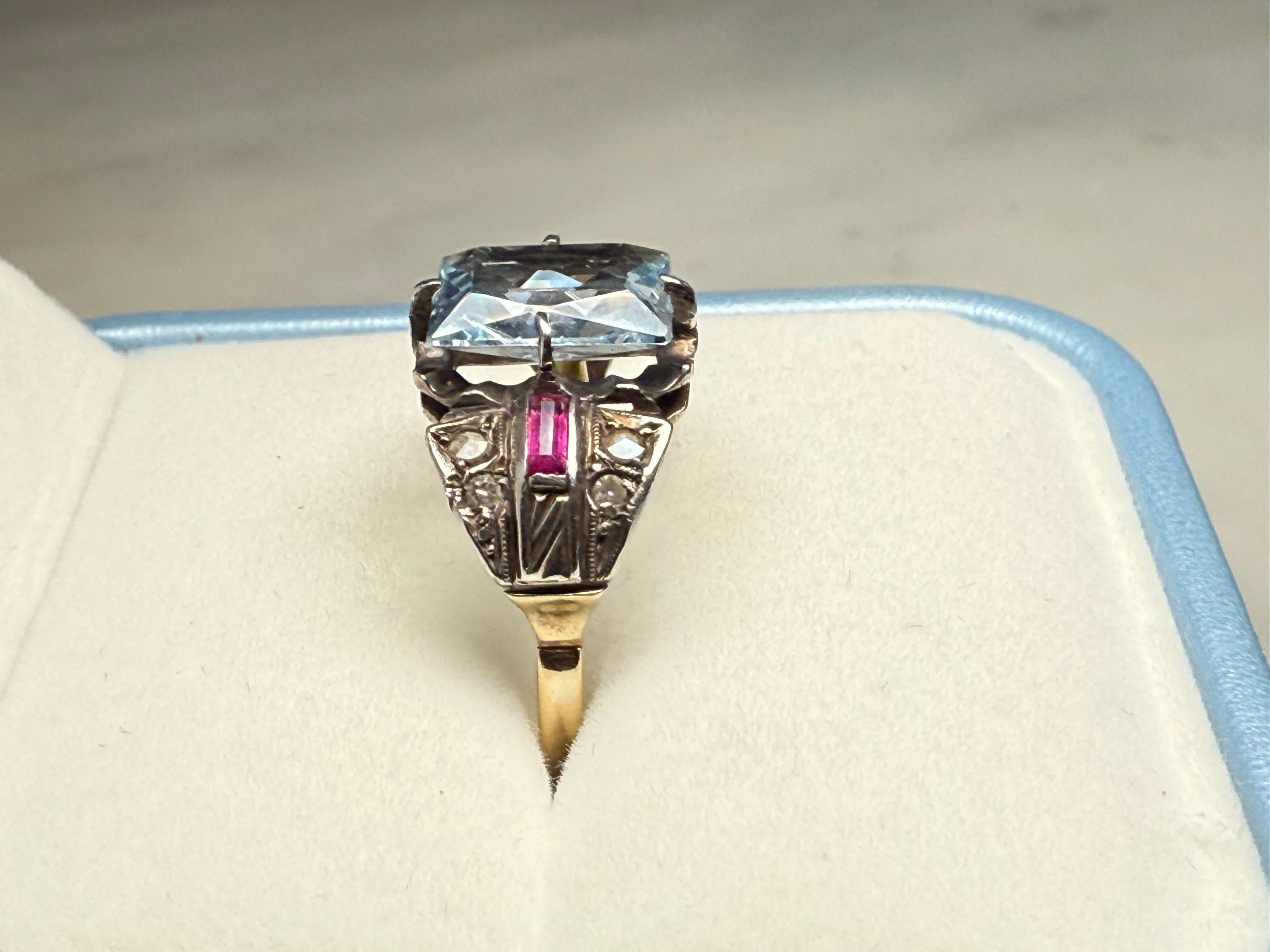 Stile Art Deco  Anello con acquamarina in oro 14k in vendita 7
