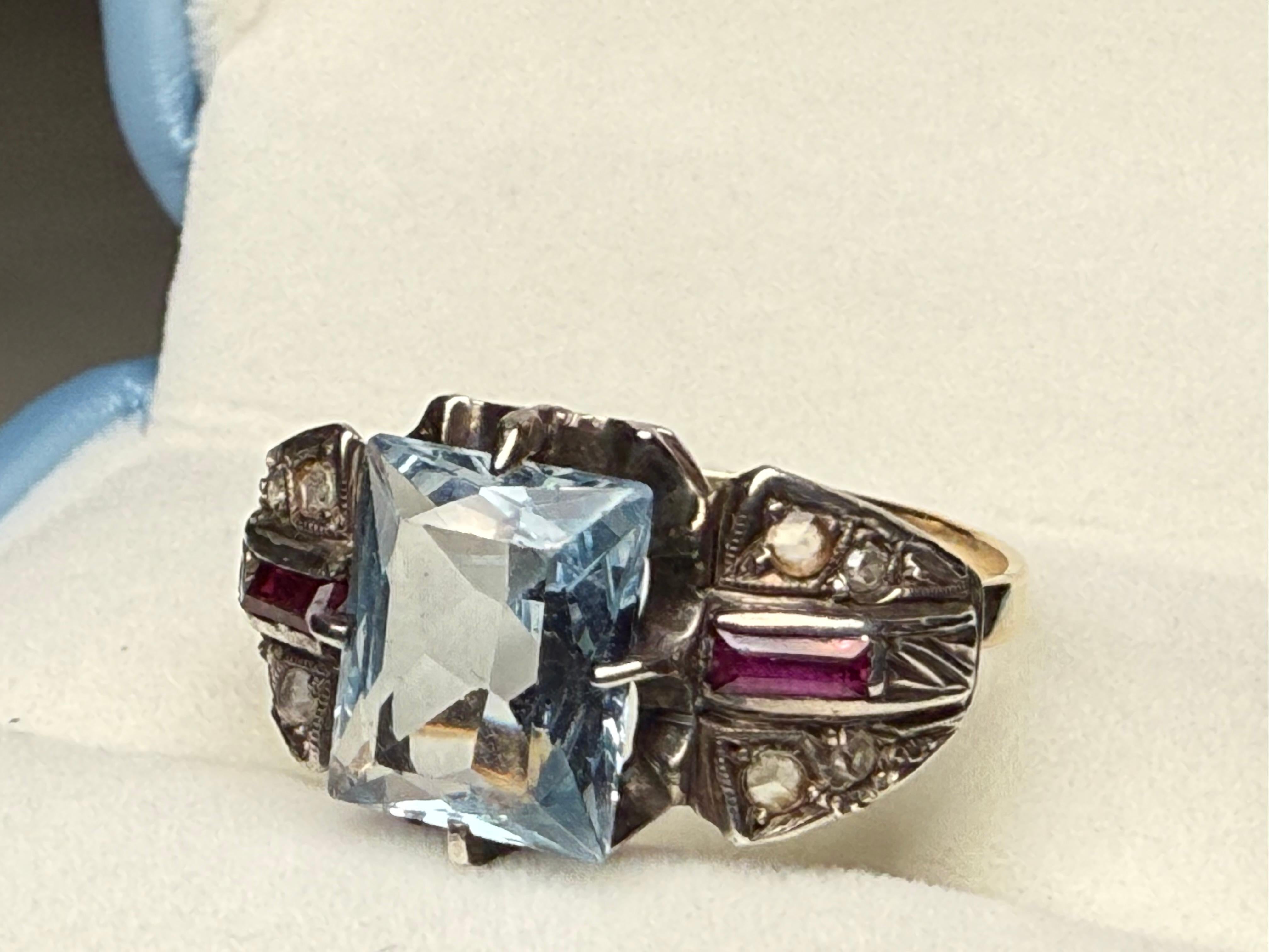 da uomo o donna Stile Art Deco  Anello con acquamarina in oro 14k in vendita