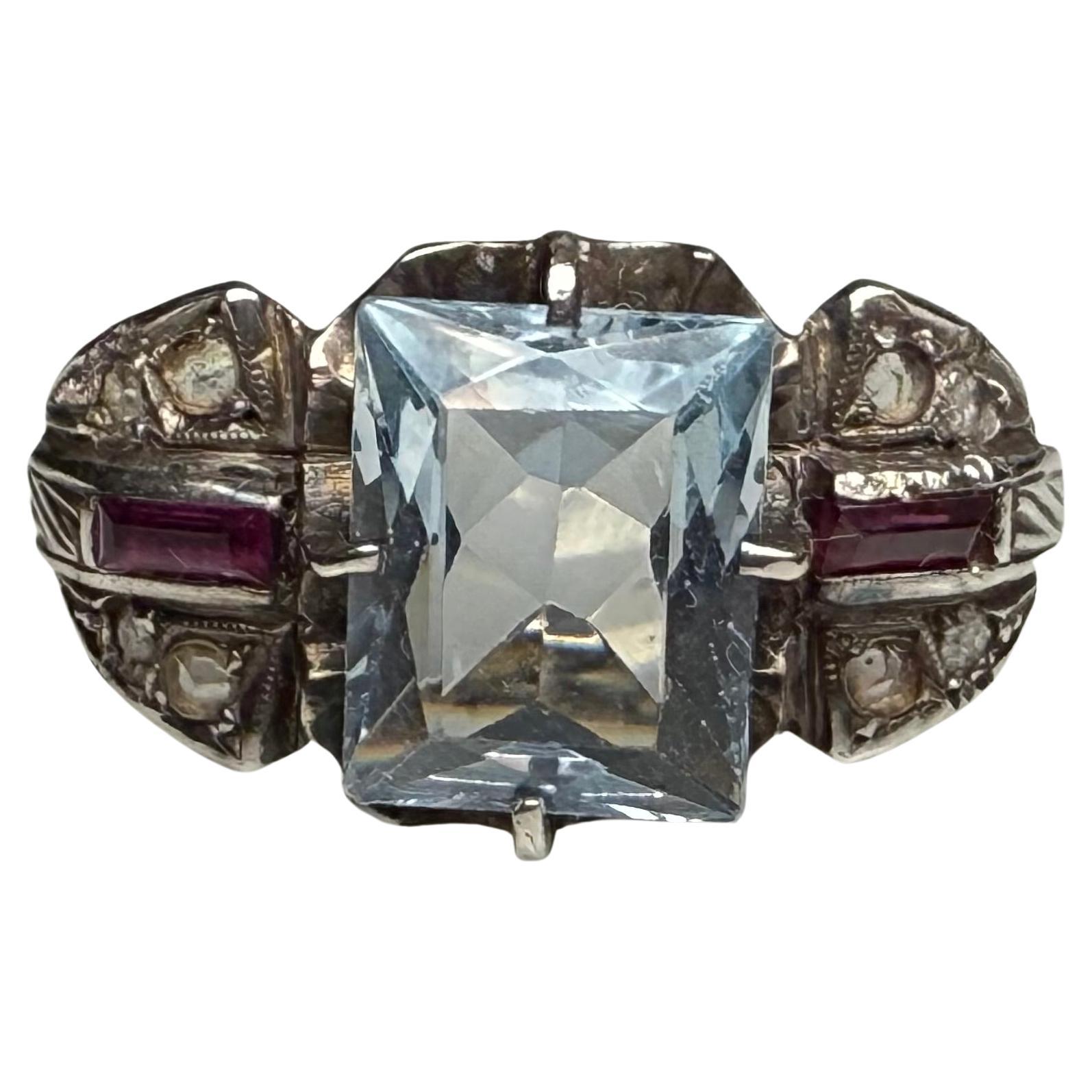 Art Deco Style  14k Gold Aquamarine Ring