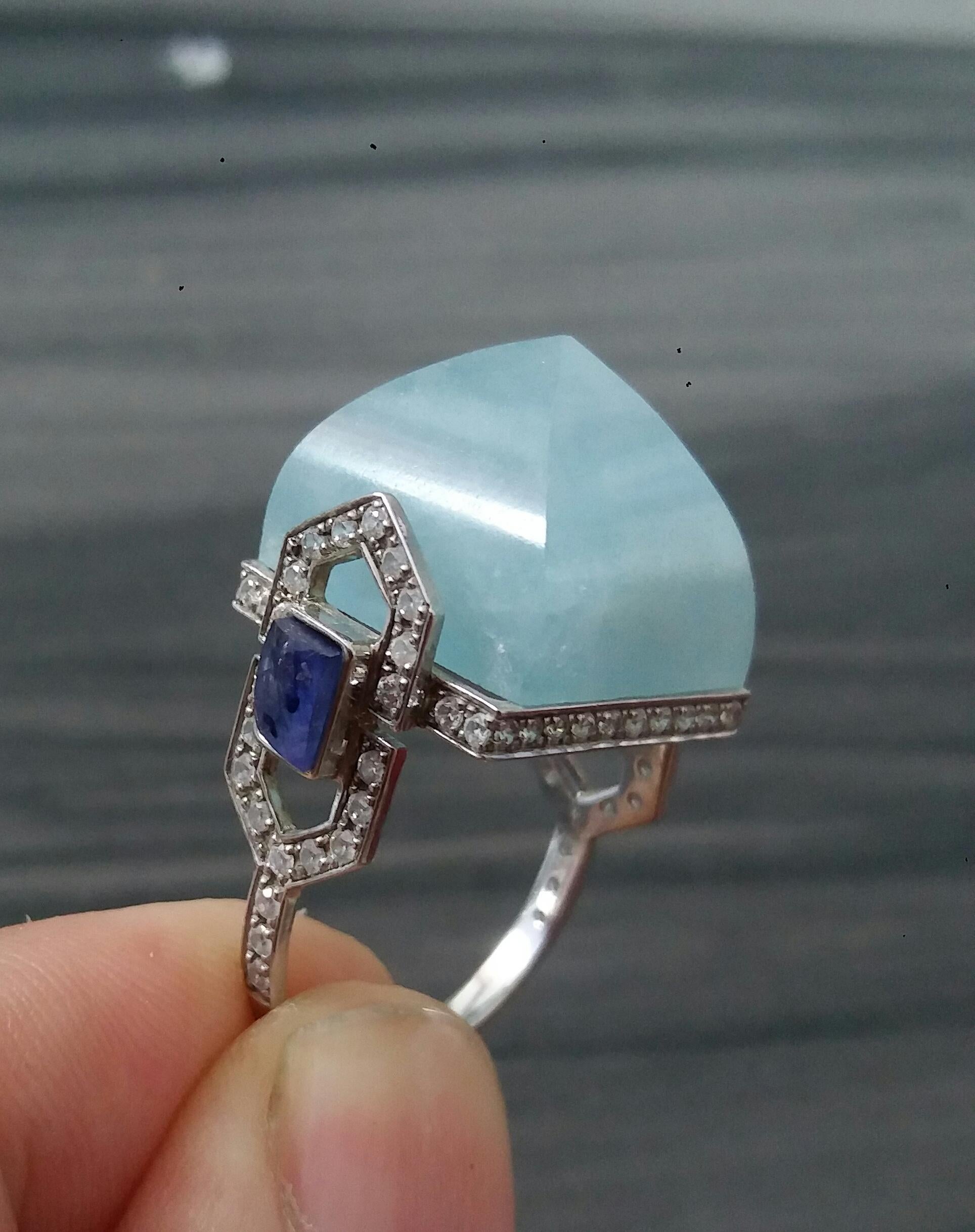 For Sale:  Art Deco Style 14k Gold Diamonds Blue Sapphires Aquamarine Pyramid Cocktail Ring 9