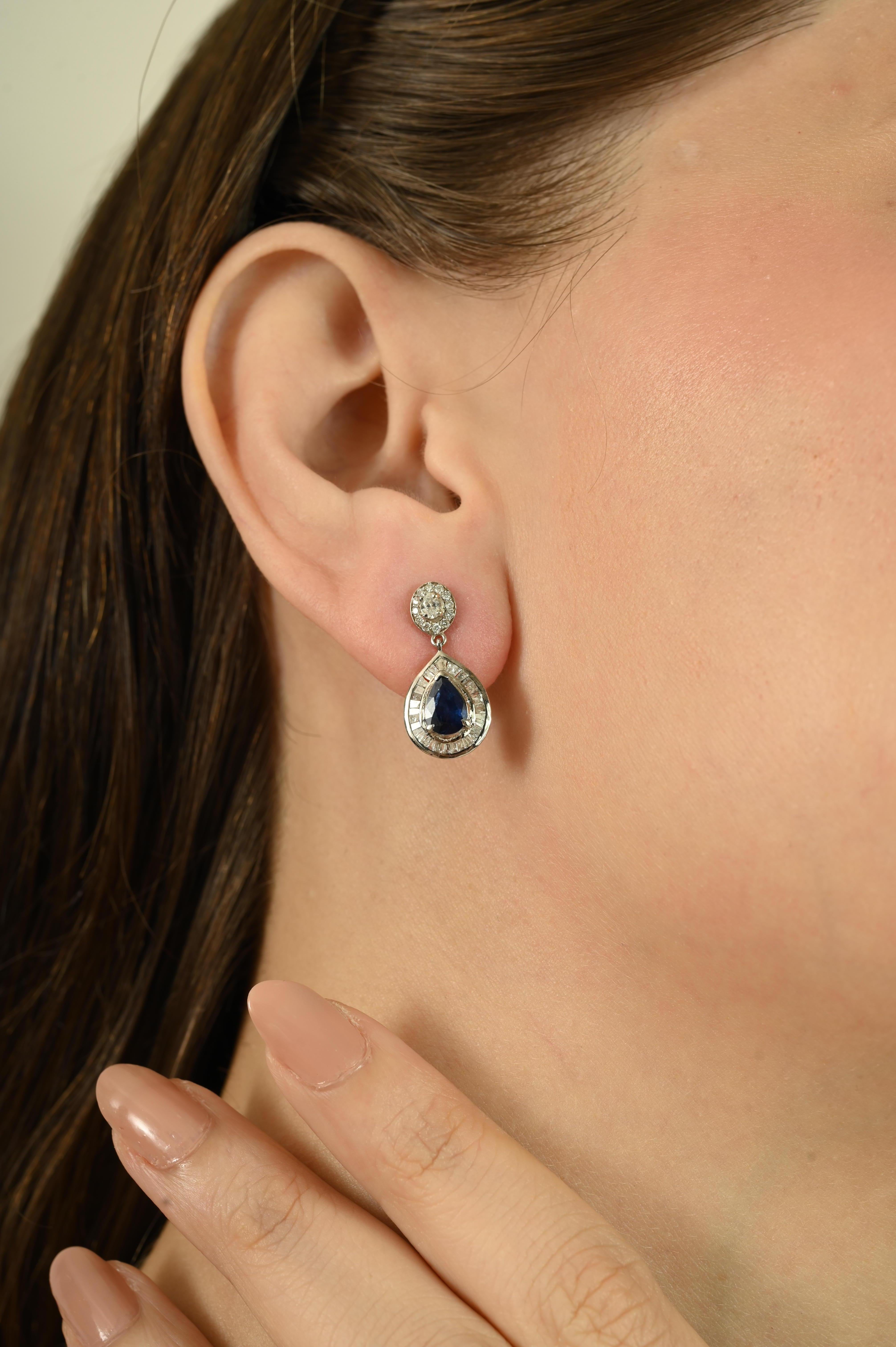 Donna Orecchini a goccia a raggiera in oro 14K in stile Art Deco con zaffiro blu e diamanti da 1,46 carati in vendita