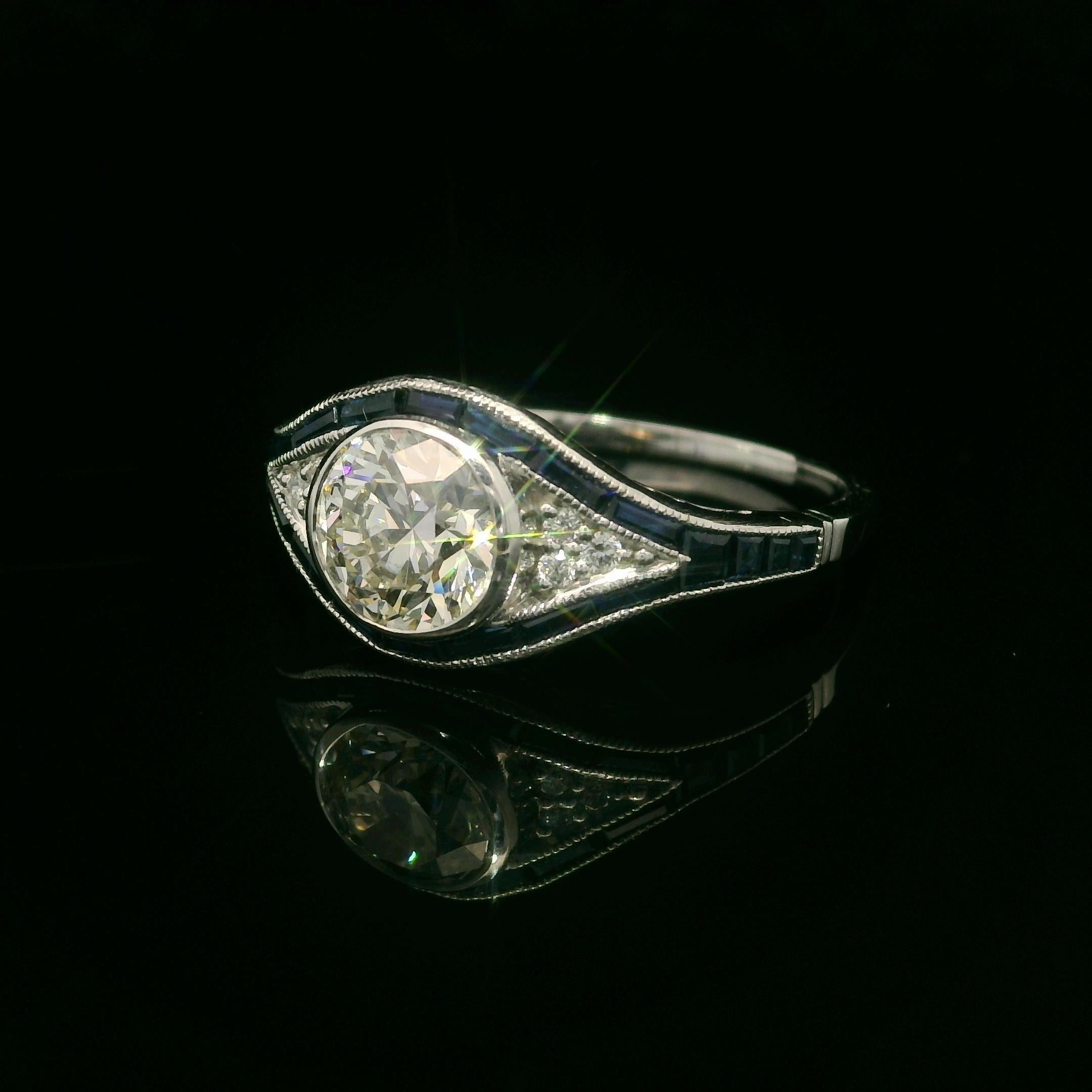 Women's Art Deco Style 14k White Gold IGI 1.26ctw Diamond & Sapphire Eye Ring For Sale