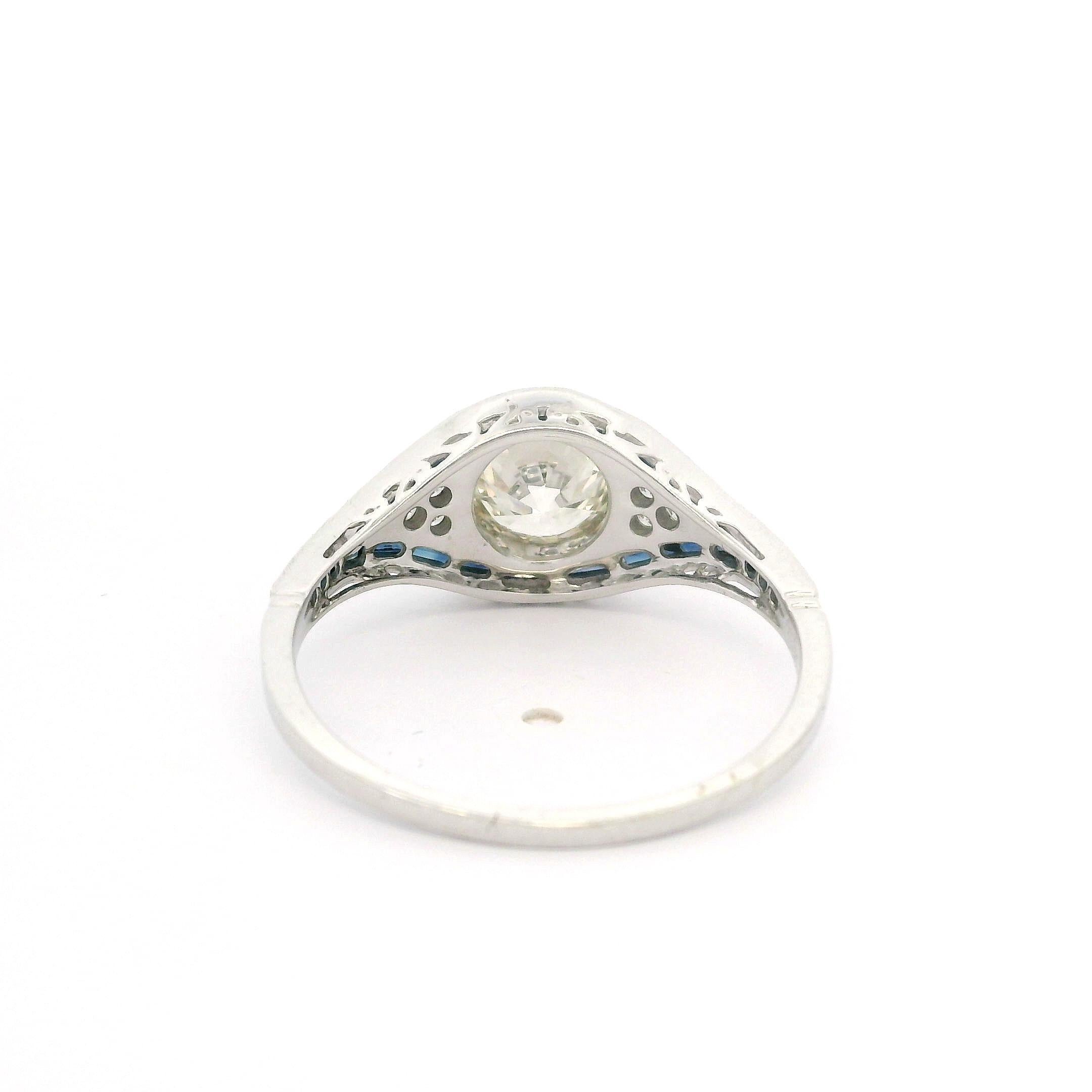 Art Deco Style 14k White Gold IGI 1.26ctw Diamond & Sapphire Eye Ring For Sale 3