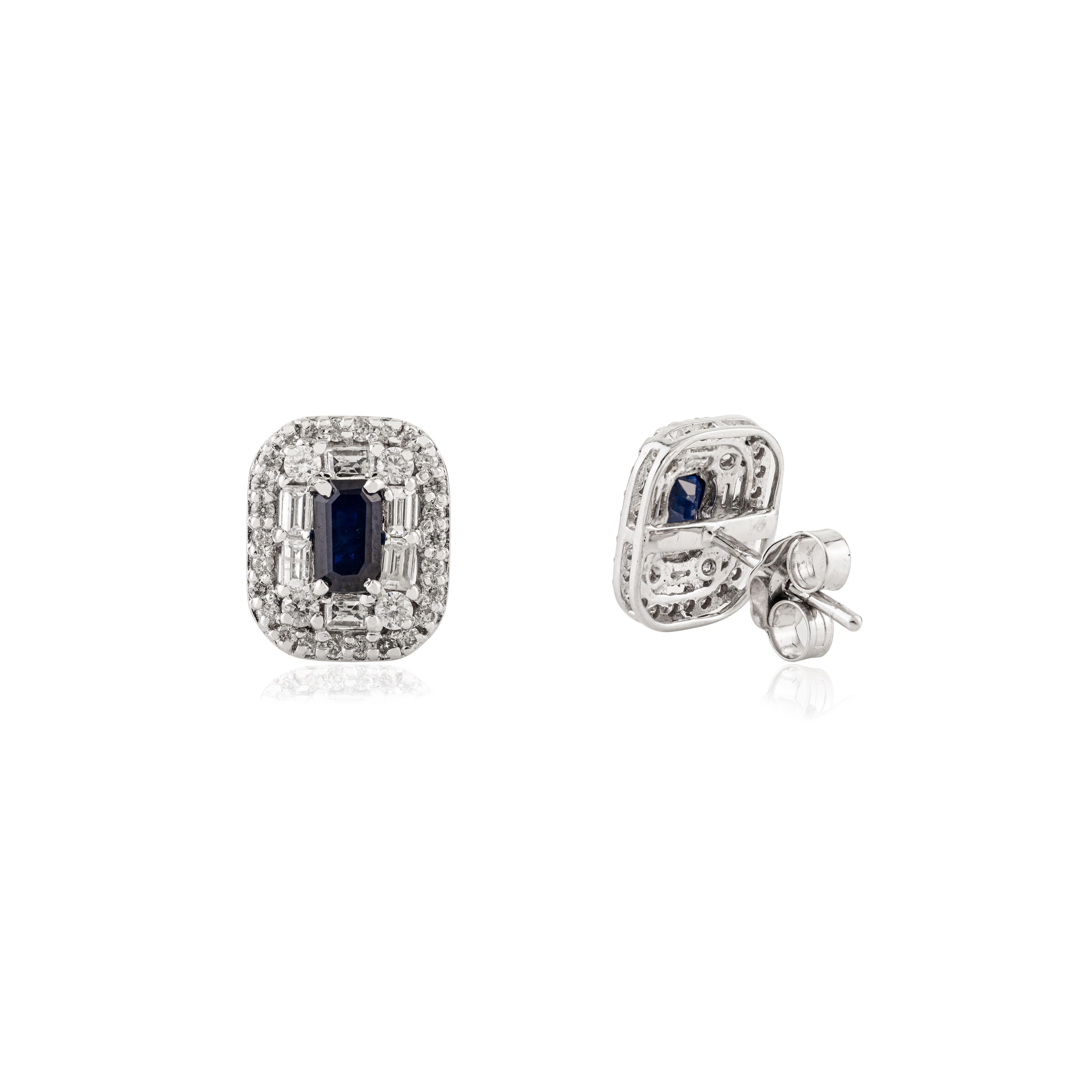 Art Deco-Style 14K White Gold Octagon Blue Sapphire & Diamond Halo Stud Earrings Art Decó en venta