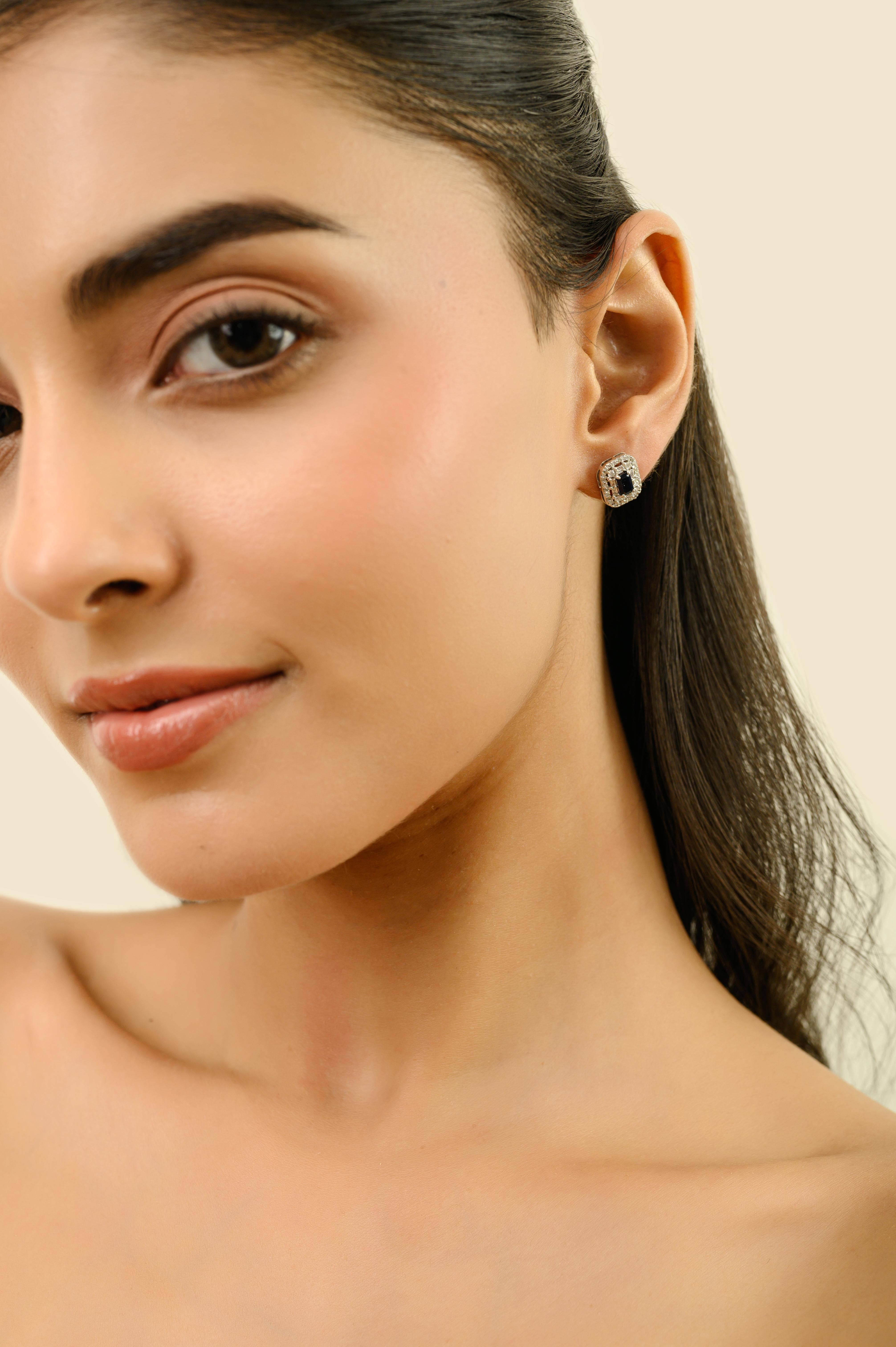 De las mujeres Art Deco-Style 14K White Gold Octagon Blue Sapphire & Diamond Halo Stud Earrings en venta