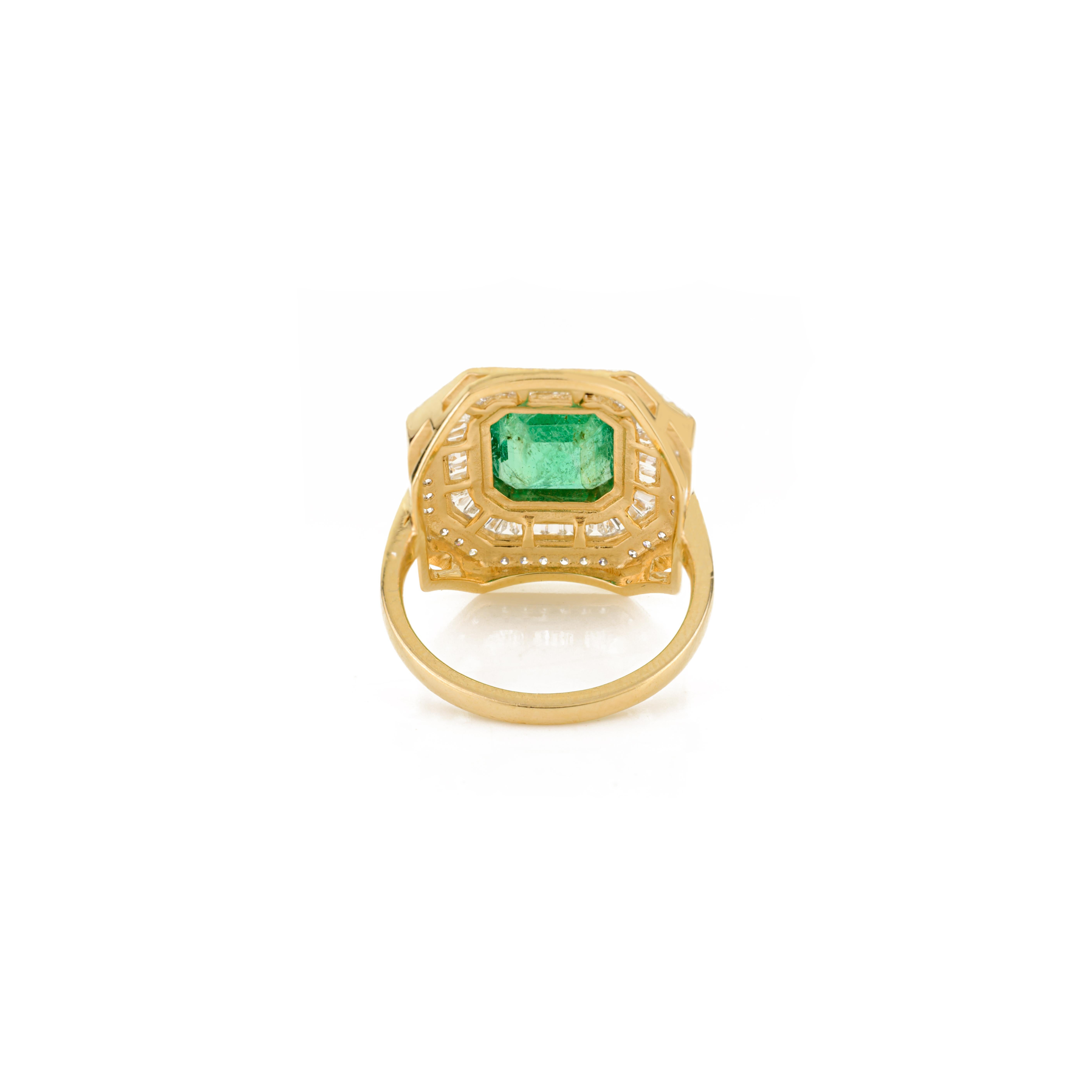 En vente :  Bague de cocktail en or jaune 14K de style Art Déco avec émeraudes et diamants baguettes 9