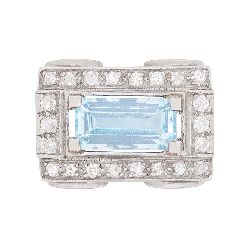 Art Deco Style 1.50 Carat Aquamarine and Diamond Cluster Cocktail Ring