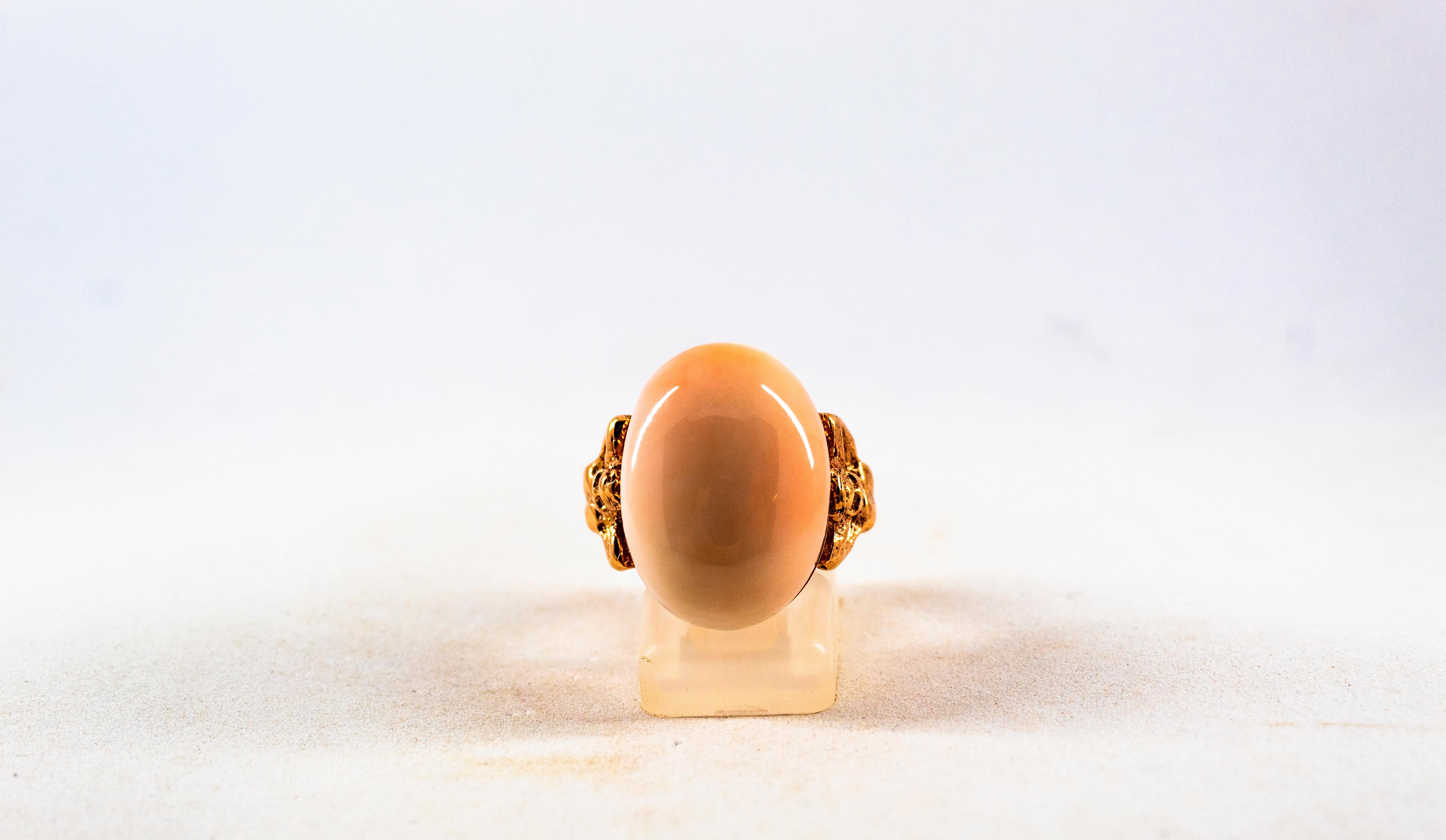 Art Deco Style 17.50 Carat Pink Cabochon Cut Coral Yellow Gold Cocktail Ring 4