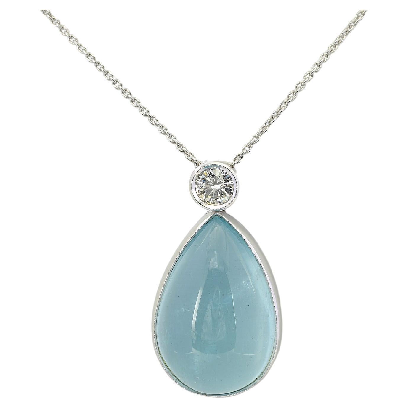 Art Deco Style 17.80 Ct Natural Aquamarine Diamond Drop Pendant 18 KT For Sale