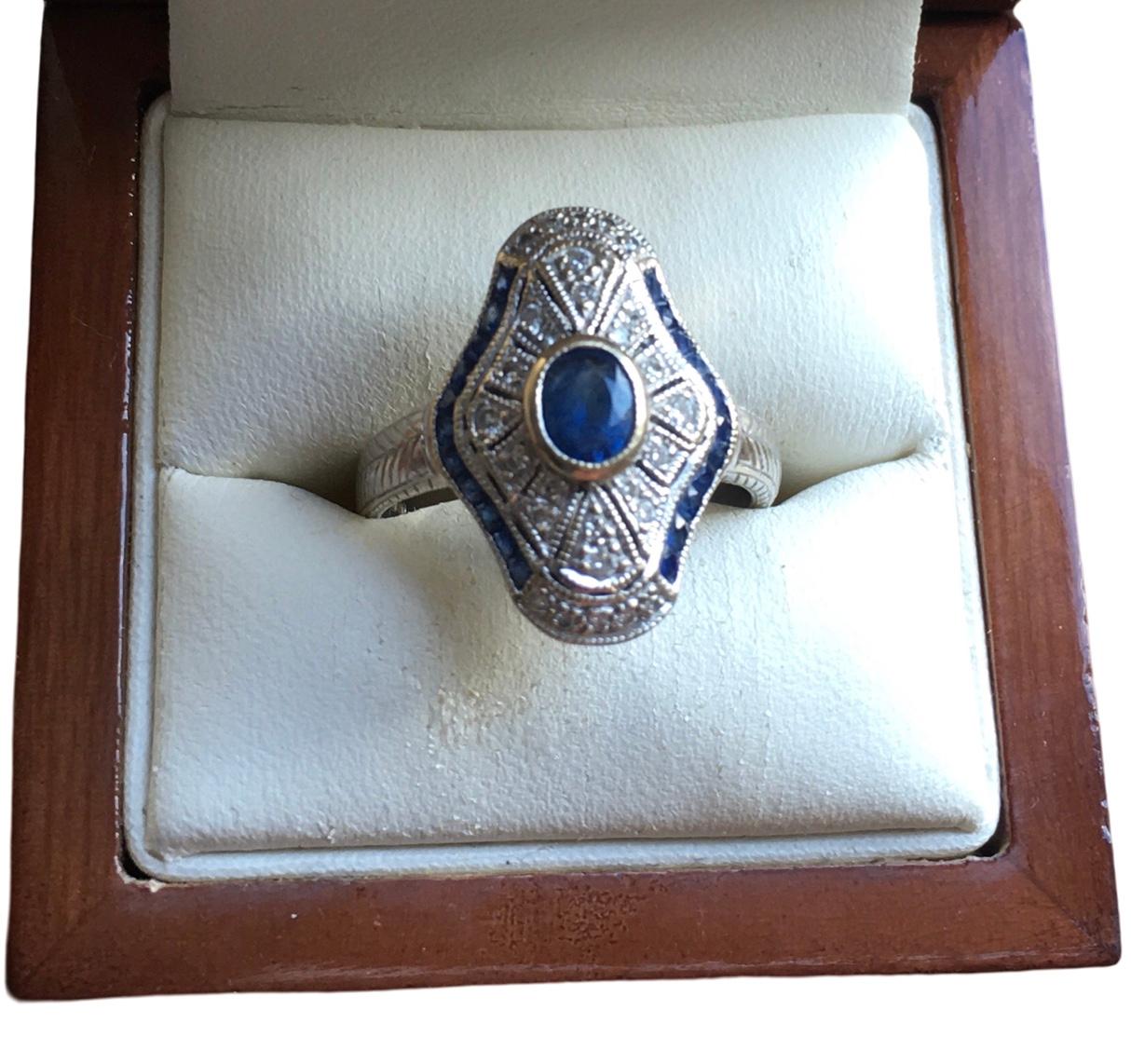 Art Deco style 18 ct white gold sapphire and diamond panel ring For Sale 3