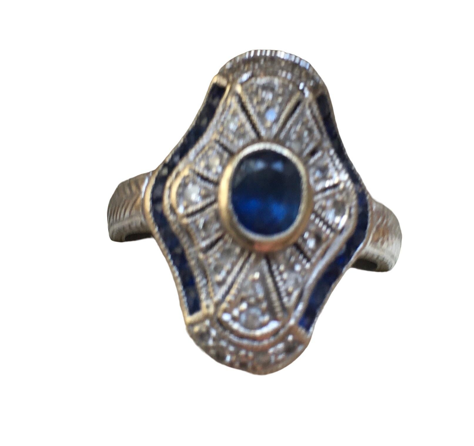 Art Deco style 18 ct white gold sapphire and diamond panel ring For Sale 1