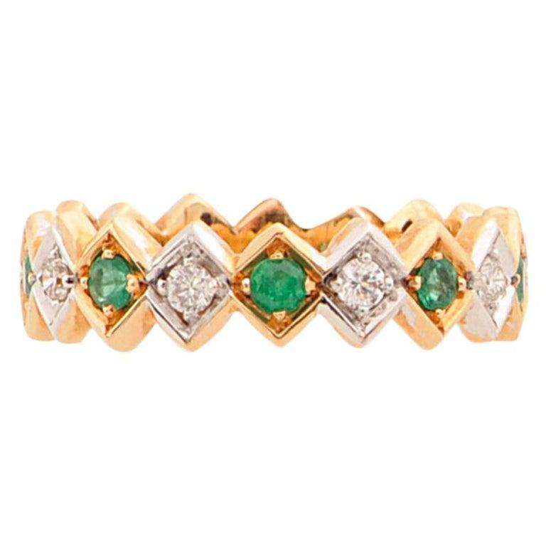 Brilliant Cut 18k Yellow Gold 0.20 Carats Emerald White Diamond Art Deco Style Band Ring For Sale
