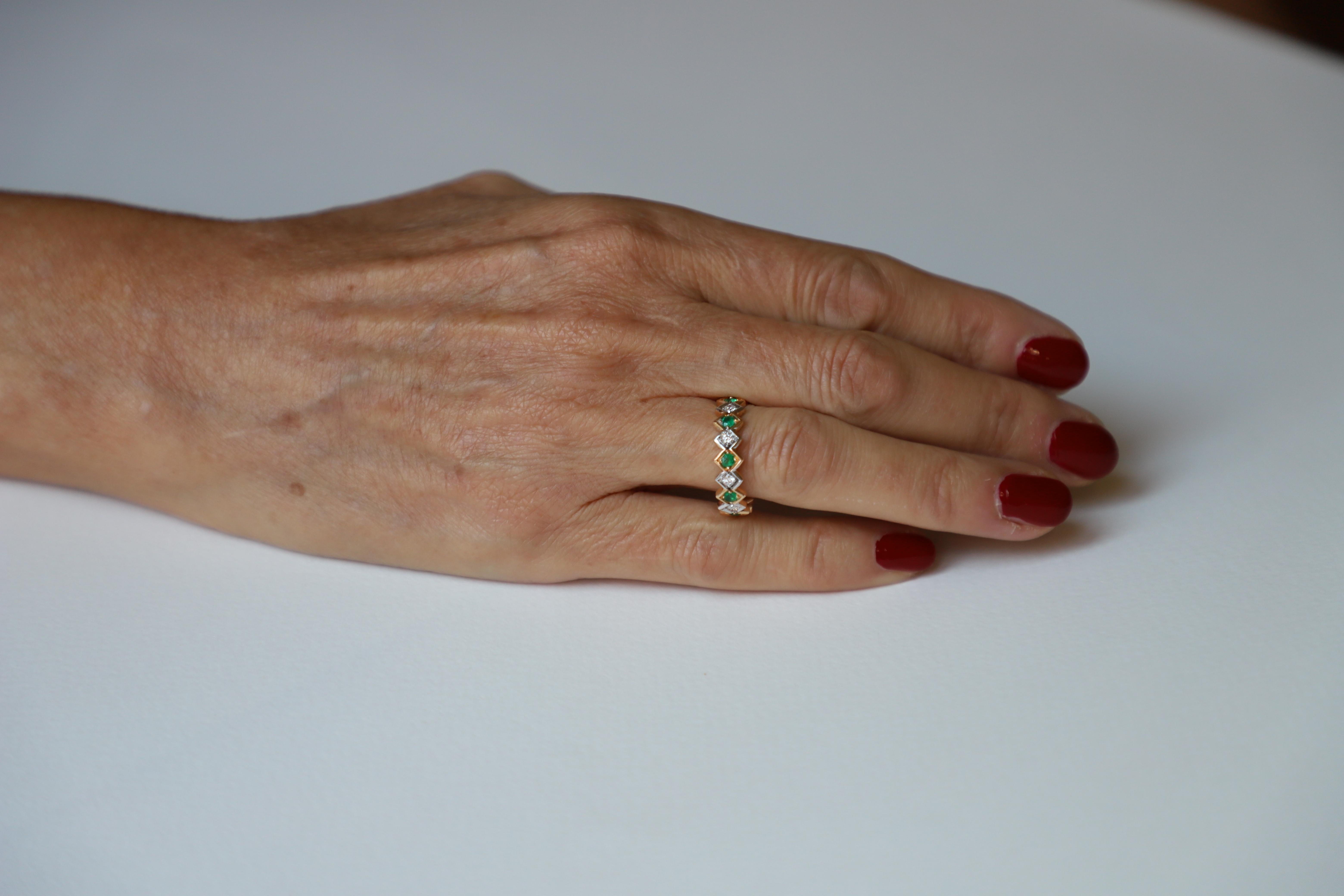 Rossella Ugolini Art Deco Style 18 Karat Yellow Gold 0.08 Karat White Diamonds 0.20 Karat Emerald 