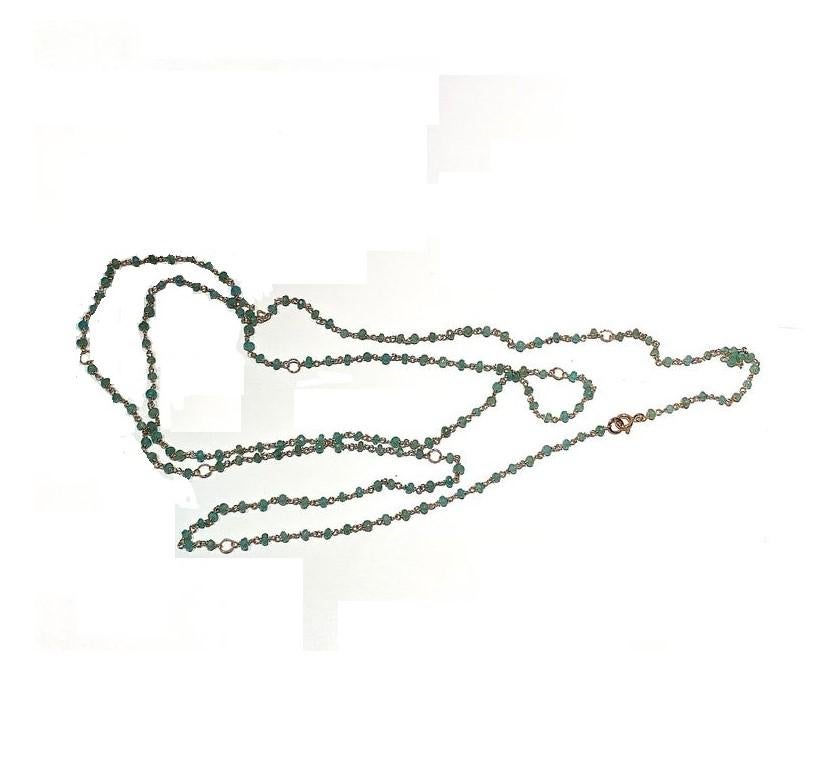 Verdrehte Kette mit Perlen im Art-déco-Stil aus 18 Karat Gold mit 45 Karat Smaragden (Smaragdschliff) im Angebot