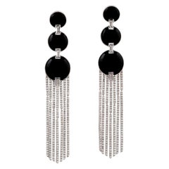 Pendientes de Diamantes con Cadena de Ónix Negro Estilo Art Déco en Oro de 14 Kilates