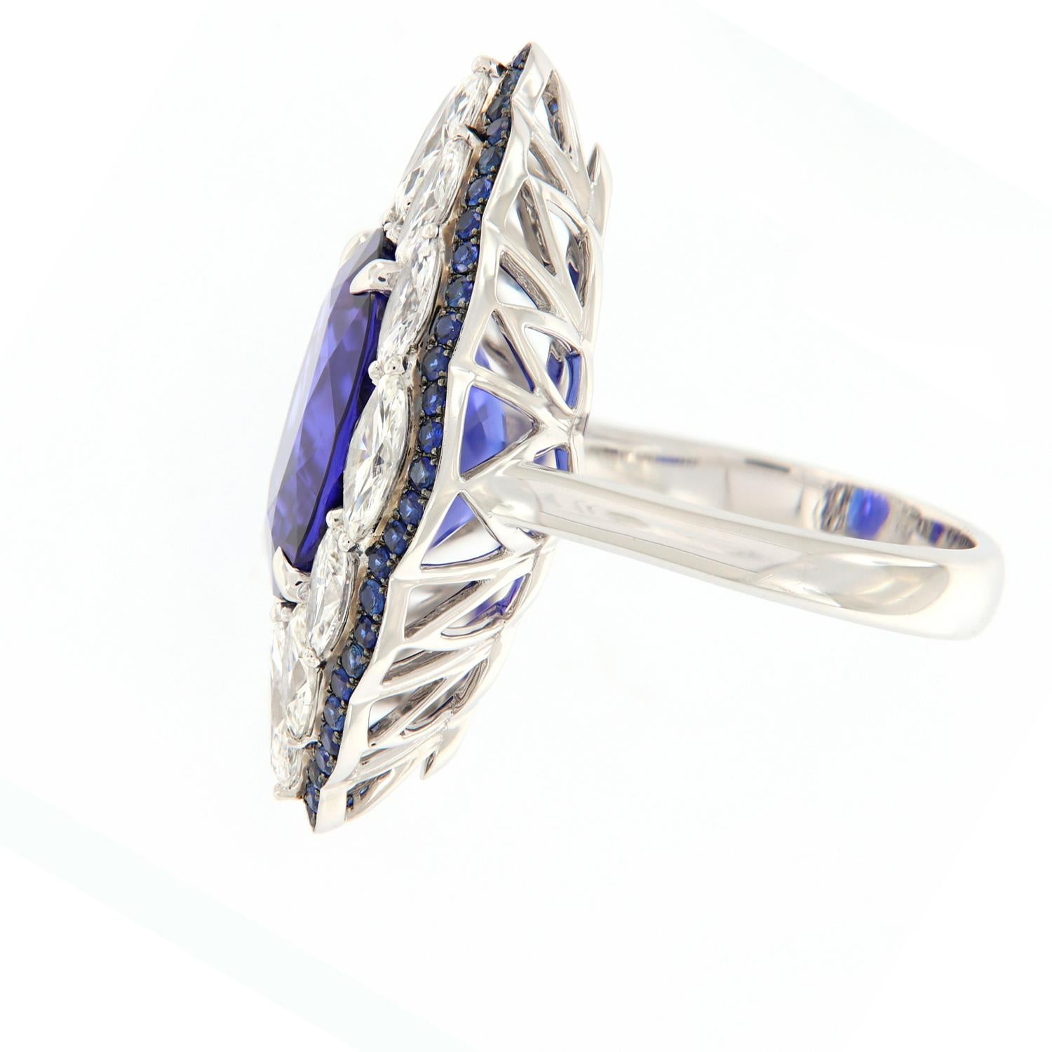 Art Deco Style 18 Karat WG 10.48 Ct. Tanzanite, 2.78 Ct Diamond & Sapphire Ring In New Condition In Troy, MI