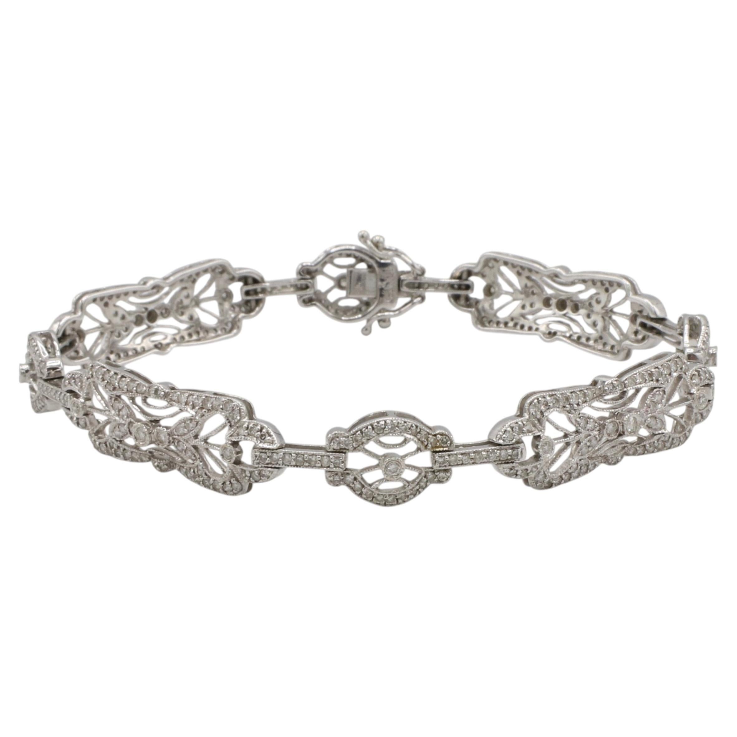 Filigranes Armband aus 18 Karat Weißgold mit natürlichen Diamanten im Art-Déco-Stil