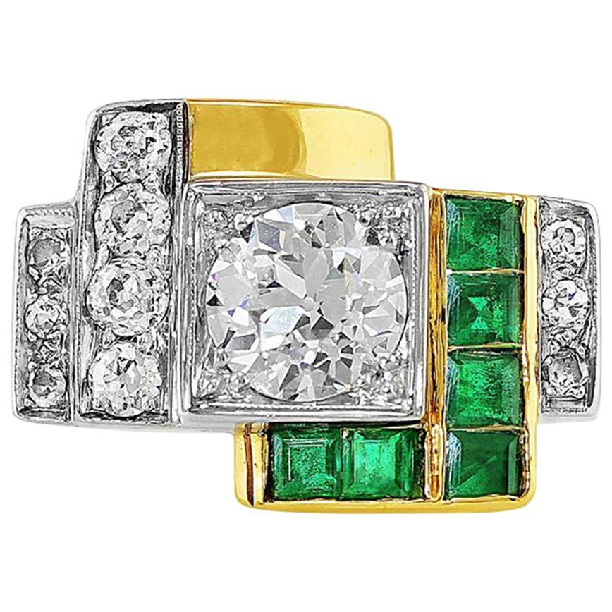 Art Deco Style 18 Karat Yellow Gold Diamond Emerald Ring In Excellent Condition For Sale In La Jolla, CA