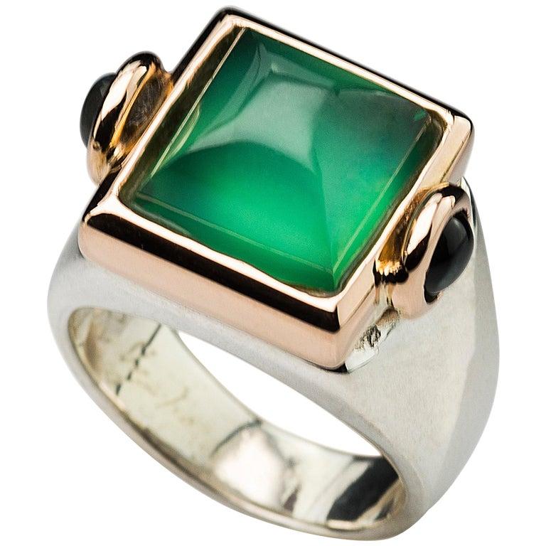 Cabochon Art Deco Style 18 Karat Yellow & White Gold Green Agate Tourmaline Cocktail Ring For Sale