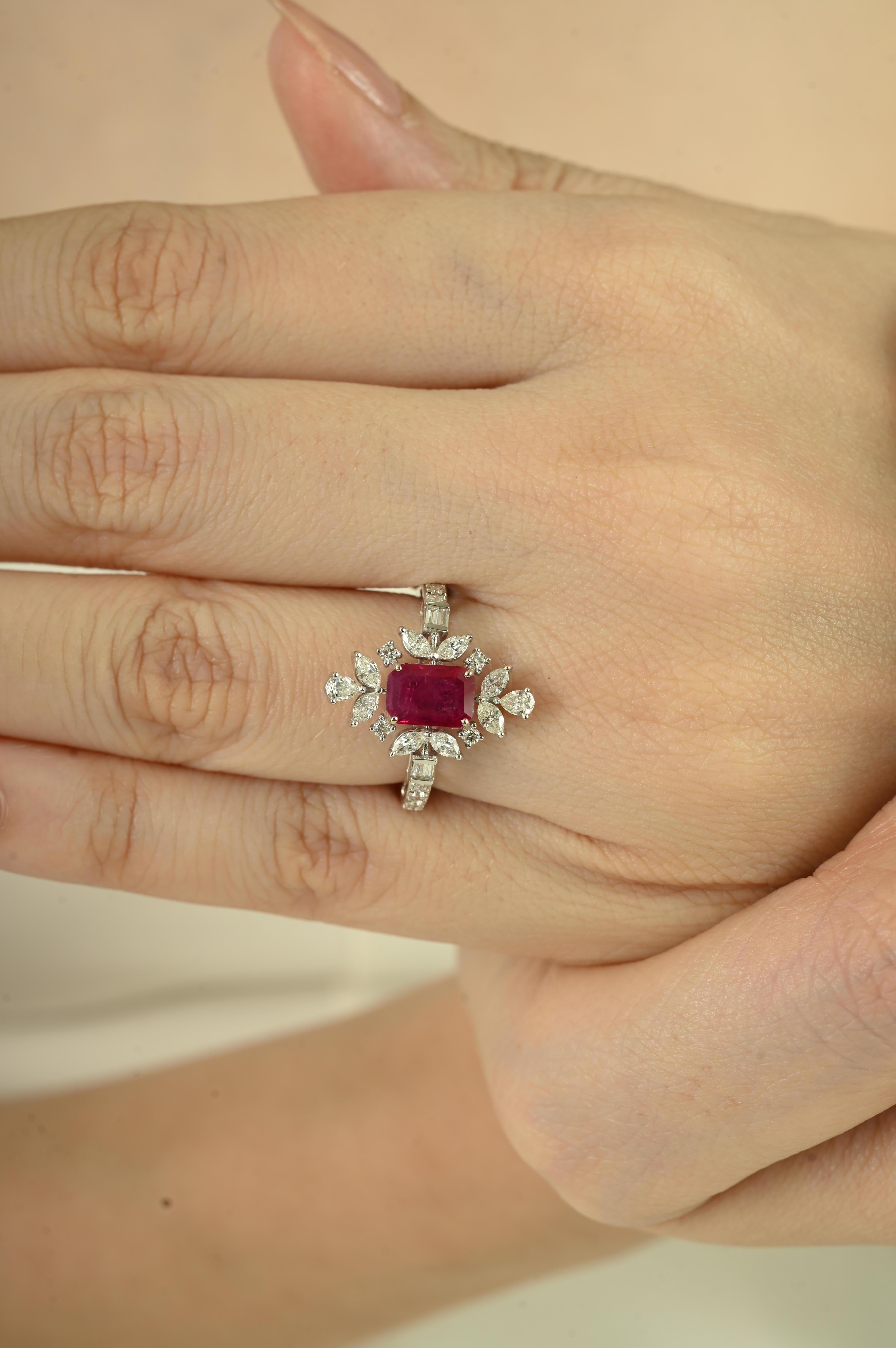 in vendita:  Anello da cocktail regale in oro 18 carati in stile Art Deco con rubino da 1,08 carati e diamanti a grappolo 8