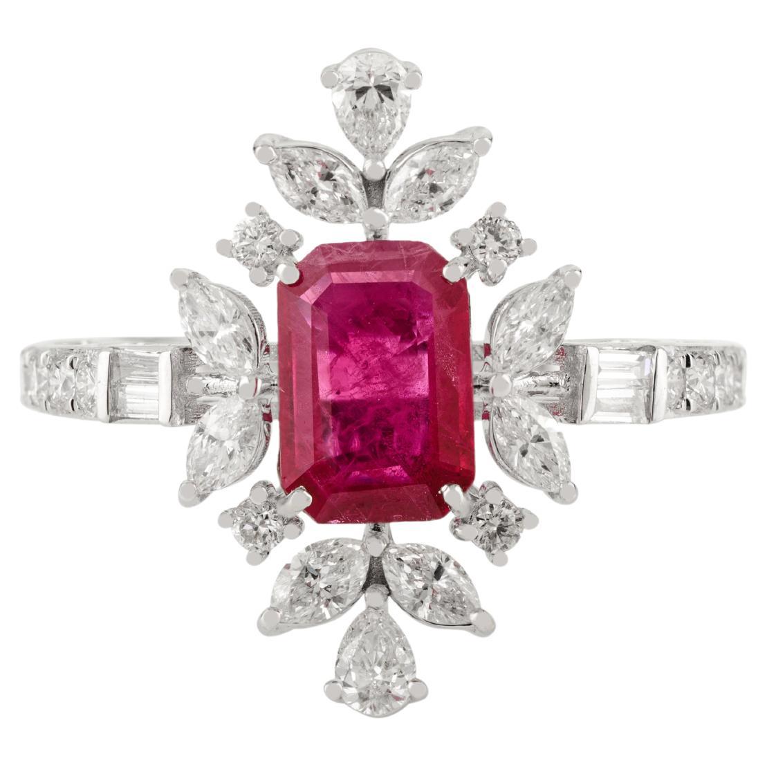 in vendita:  Anello da cocktail regale in oro 18 carati in stile Art Deco con rubino da 1,08 carati e diamanti a grappolo