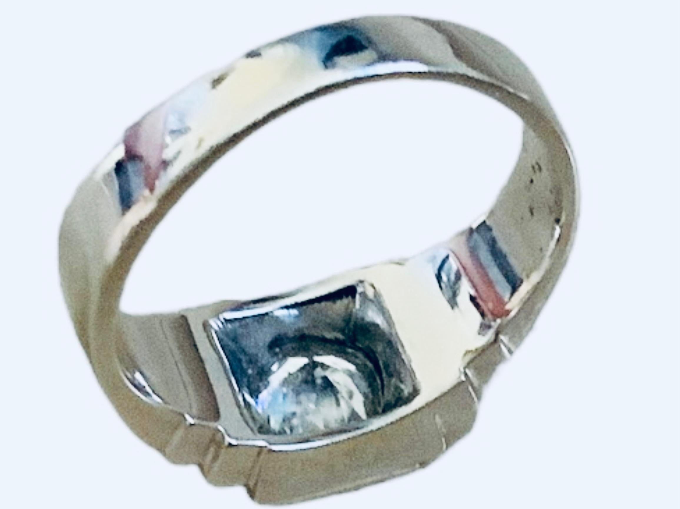 Art Deco Style 18K White Gold And Diamond Ring 7