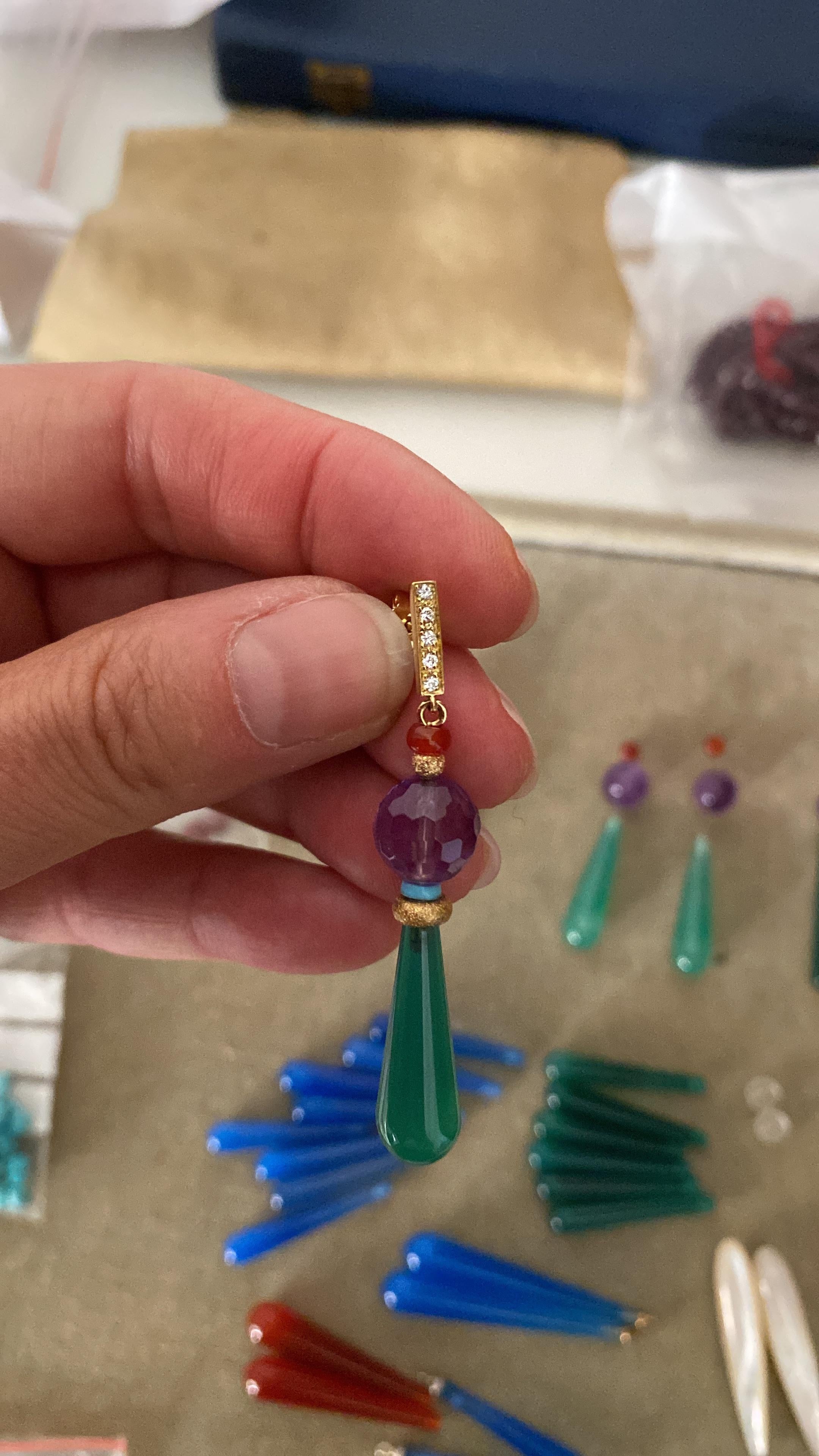 Art Deco Style 18karat Gold 0.12karat Diamond Amethyst Turquoise Dangle Earrings For Sale 8