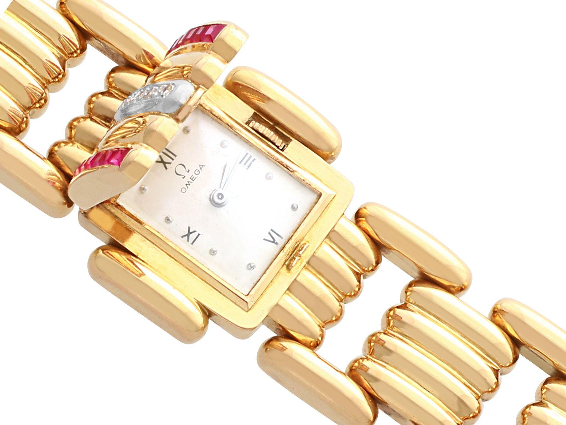 Schweizer Omega-Uhr aus Gelbgold mit Rubin und Diamant im Art déco-Stil der 1950er Jahre (Carréeschliff) im Angebot