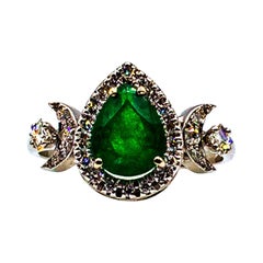 Art Deco Style 2.00 Carat White Diamond Emerald White Gold Cocktail Ring
