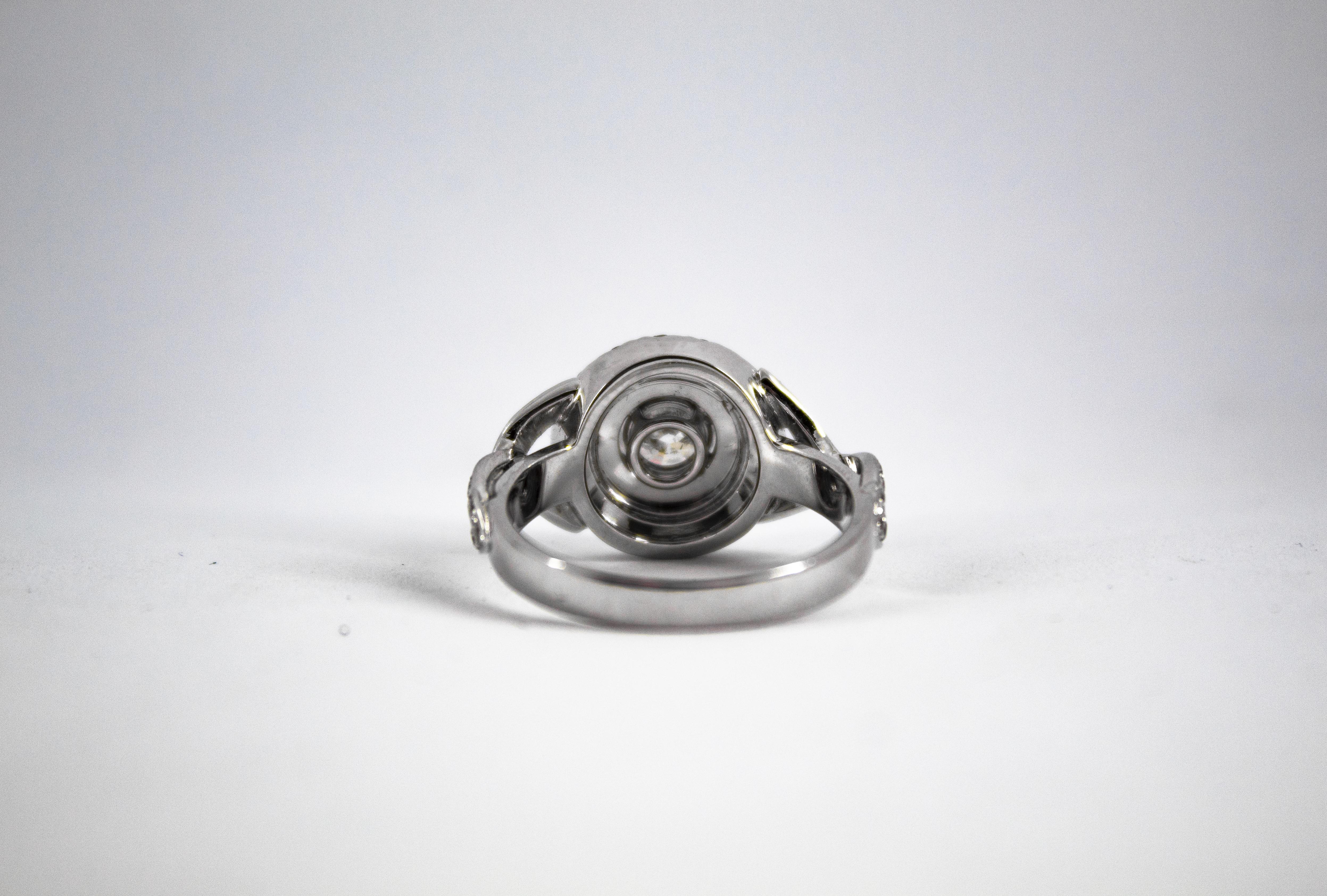 Bague de fiançailles en or blanc, style Art déco, 2,01 carats de diamant blanc taillé en brillant en vente 8