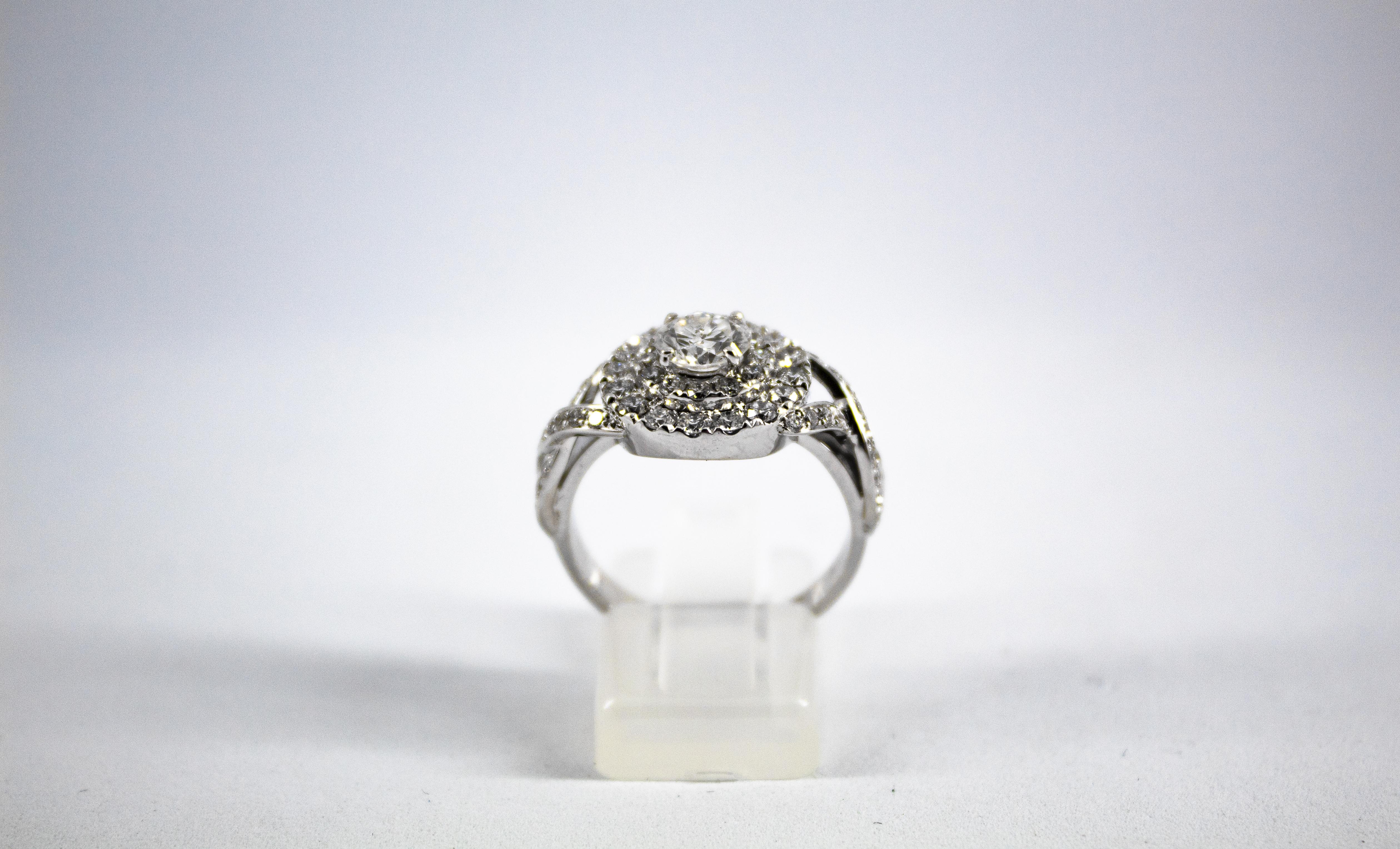 Women's or Men's Art Deco Style 2.01 Carat White Brilliant Cut Diamond White Gold Engagement Ring For Sale