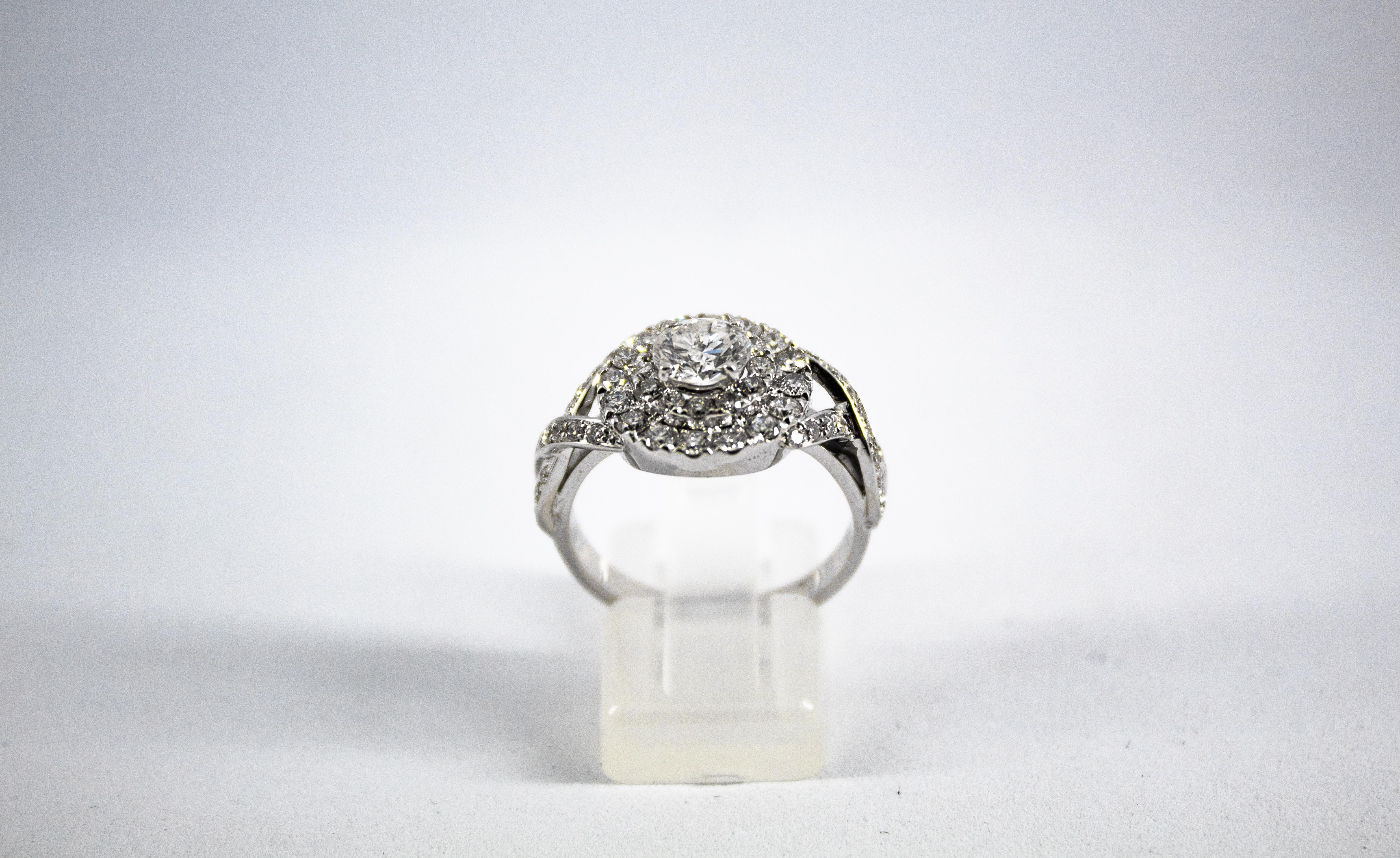 Bague de fiançailles en or blanc, style Art déco, 2,01 carats de diamant blanc taillé en brillant Unisexe en vente