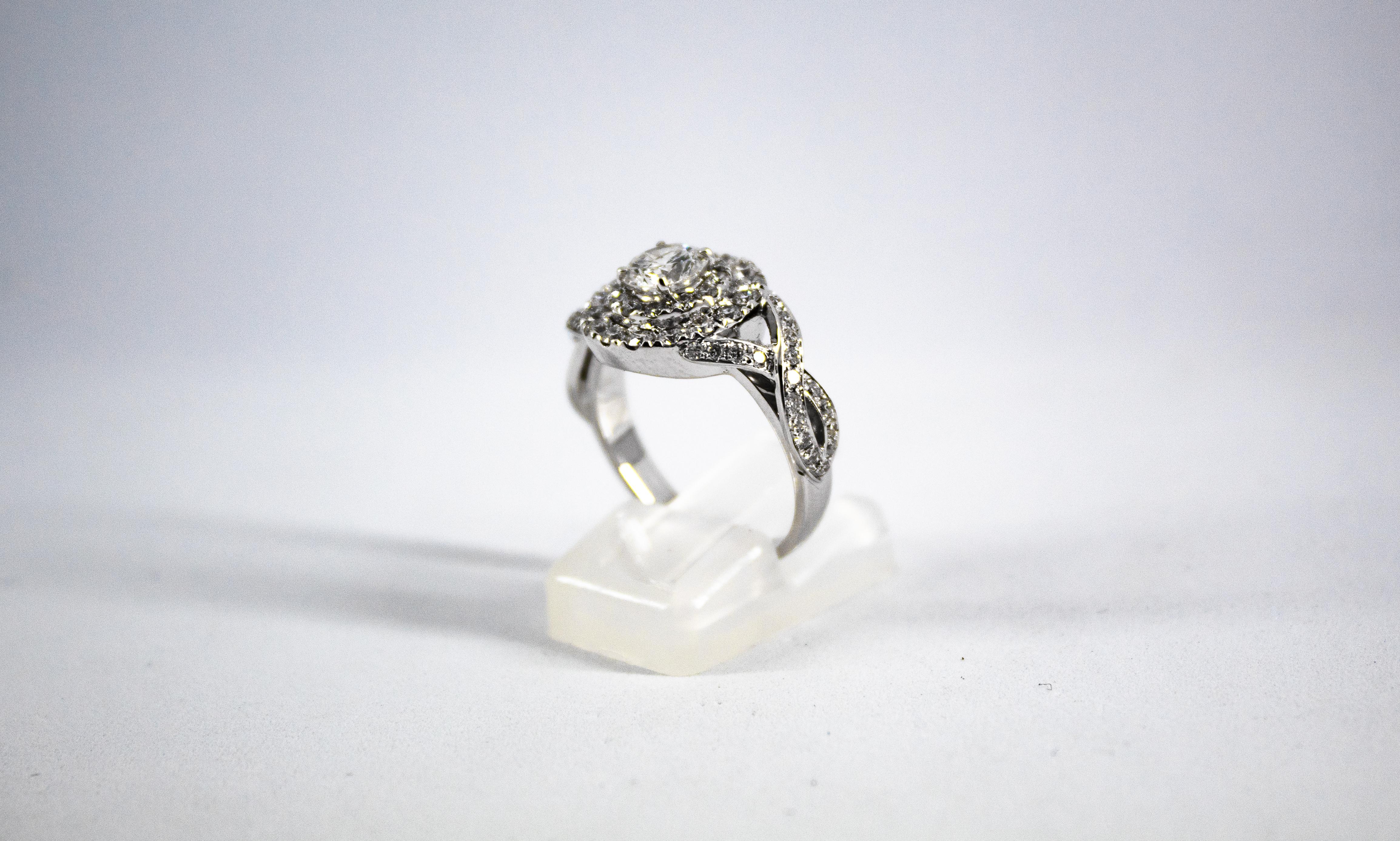 Art Deco Style 2.01 Carat White Brilliant Cut Diamond White Gold Engagement Ring For Sale 2
