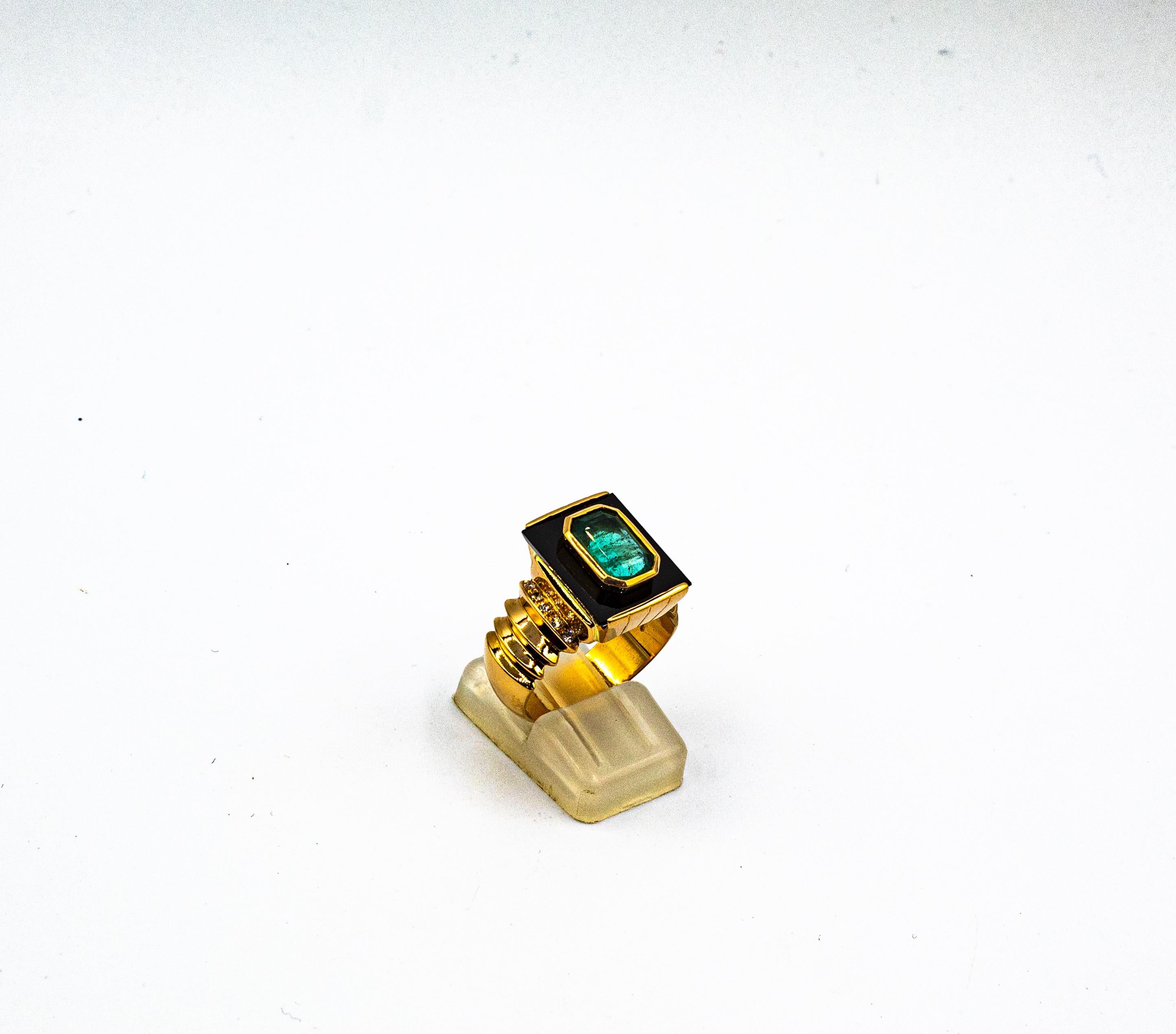 Bague cocktail en or jaune de style Art déco avec diamant blanc 2,03 carats, émeraude et onyx en vente 2