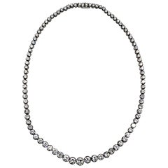 Weißgold-Halskette im Art-déco-Stil mit 20,60 Karat weißen Diamanten im Brillantschliff