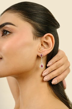 Boucles d'oreilles pendantes en or blanc 18 carats, style Art Déco, 2.06Ct Rubis et Diamants