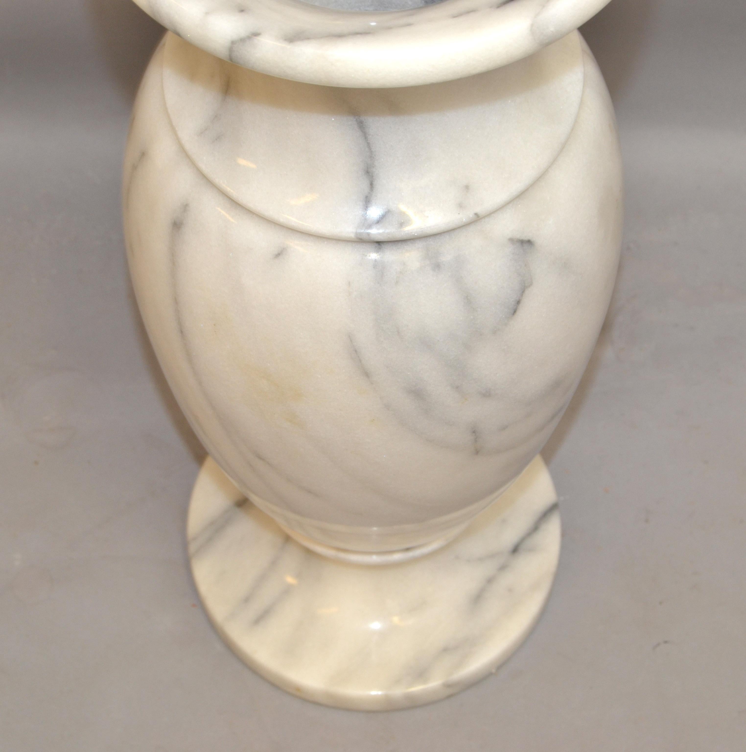 Art Deco Style 20th Century Hand Carved Carrara Marble Vase Urn Vessel, Italy For Sale 1