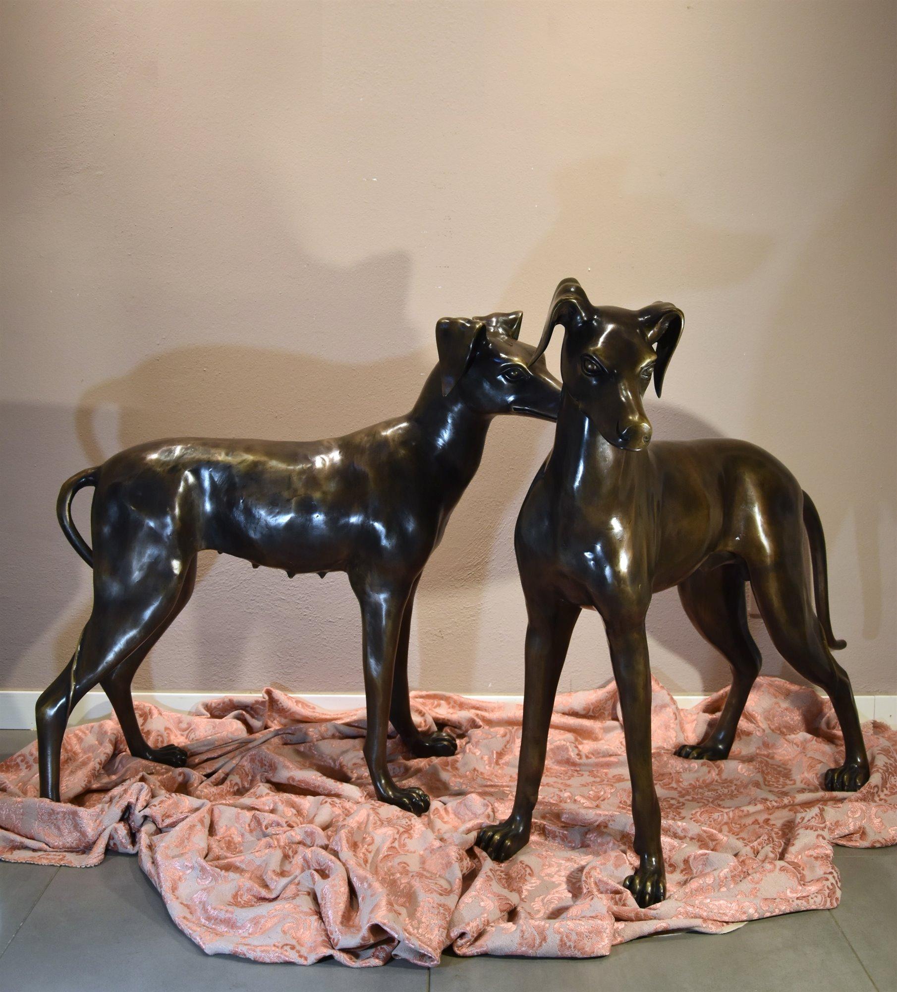 Paire de lévriers en bronze Art Déco France 20ème siècle en vente 6