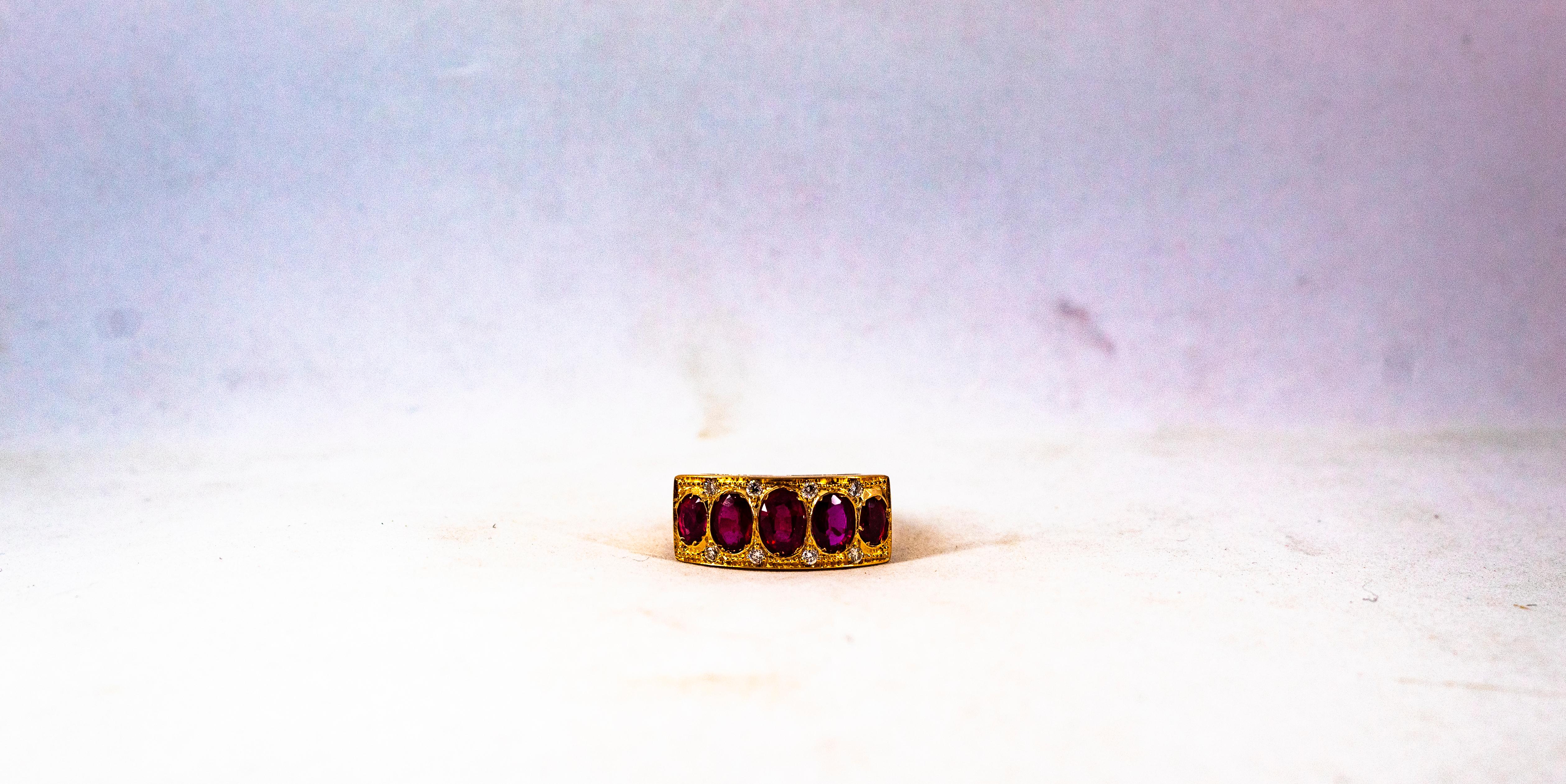 Art Deco Style 2.10 Carat White Brilliant Cut Diamond Ruby Yellow Gold Band Ring en vente 7