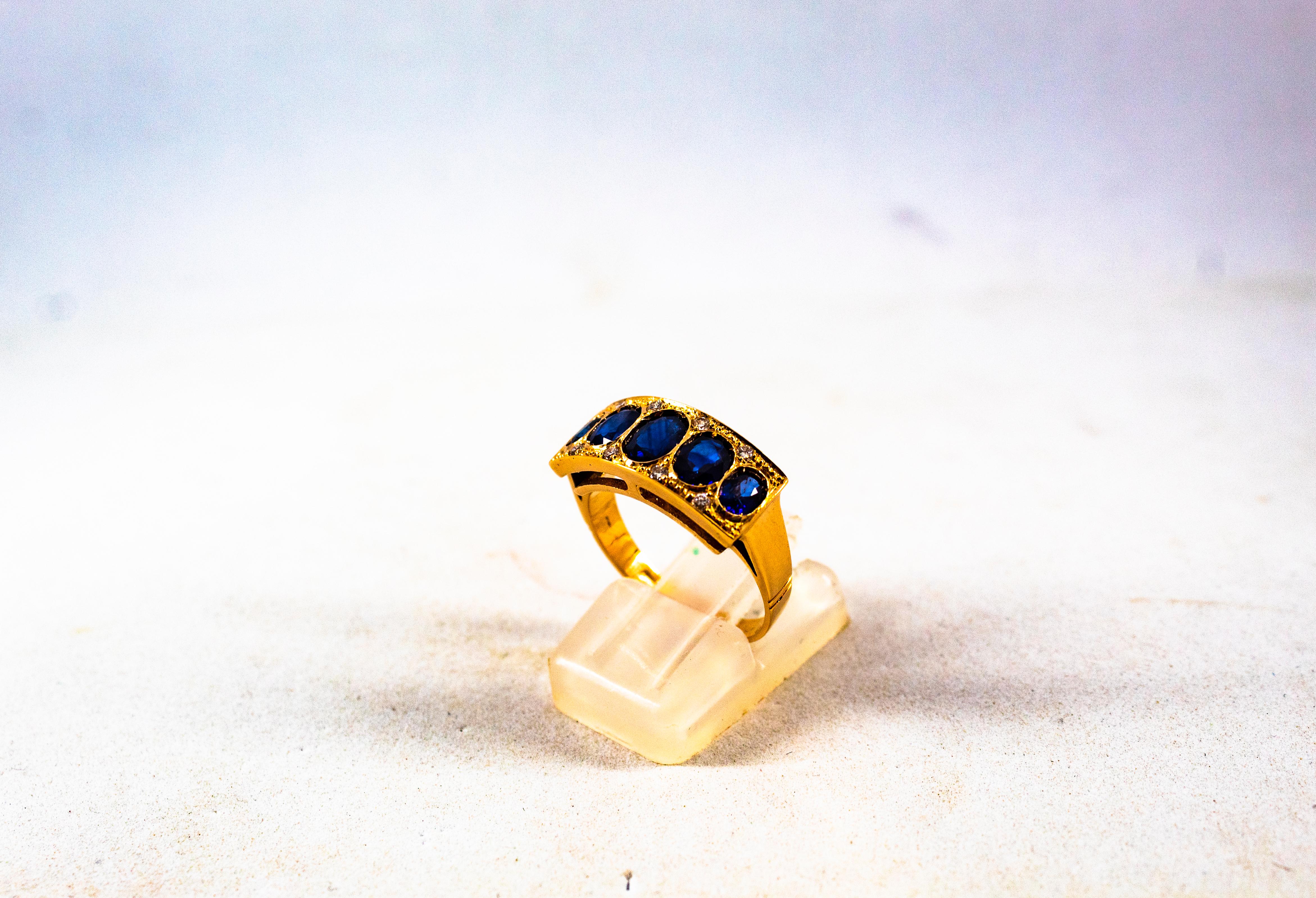 Brilliant Cut Art Deco Style 2.10 Carat White Diamond Oval Cut Blue Sapphire Yellow Gold Ring For Sale