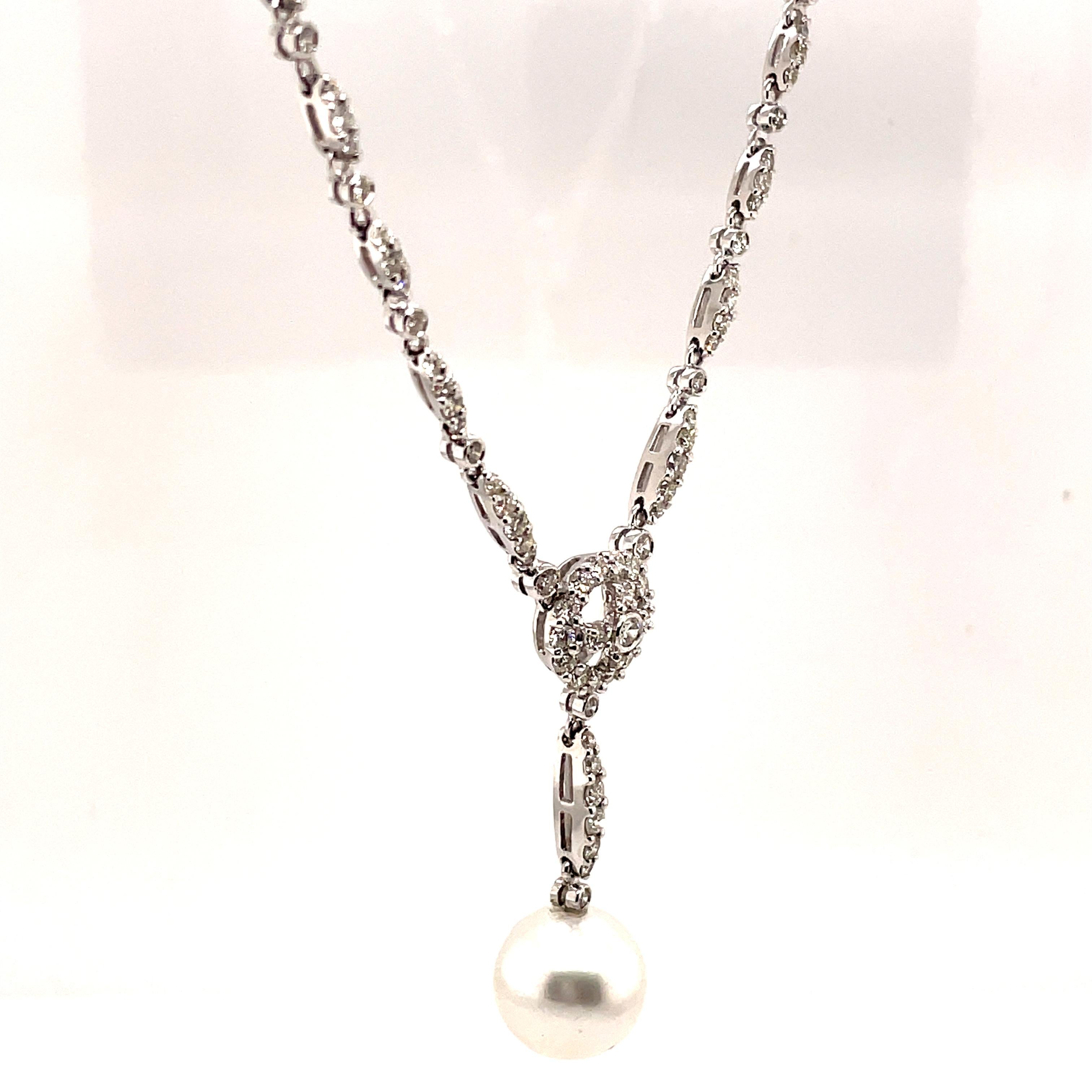Art Deco Stil 2,12 Karat Diamant-Tropfen-Halskette mit Perle 18k Weißgold (Art déco) im Angebot