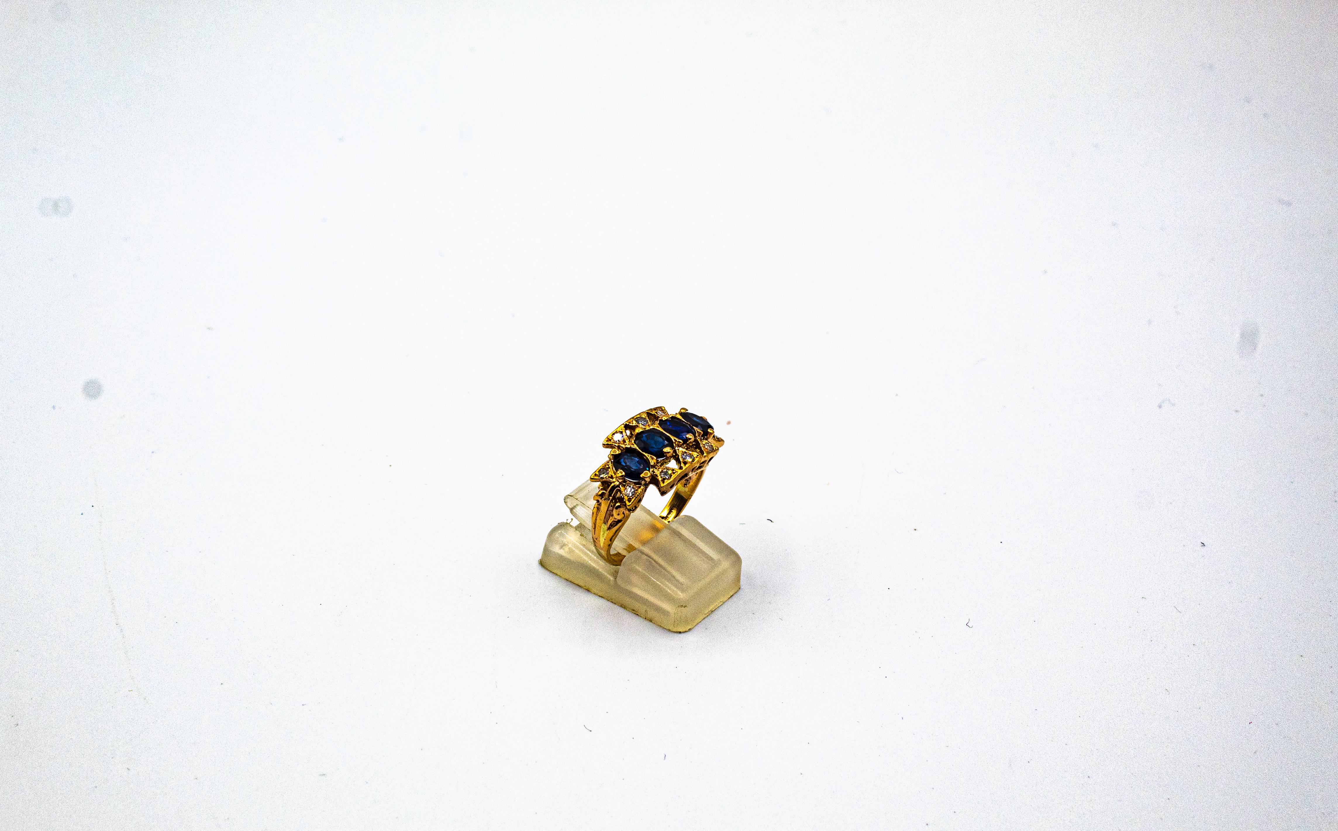 Bague en or jaune de style Art déco avec diamant blanc de 2.20 carats et saphir bleu de taille ovale en vente 2