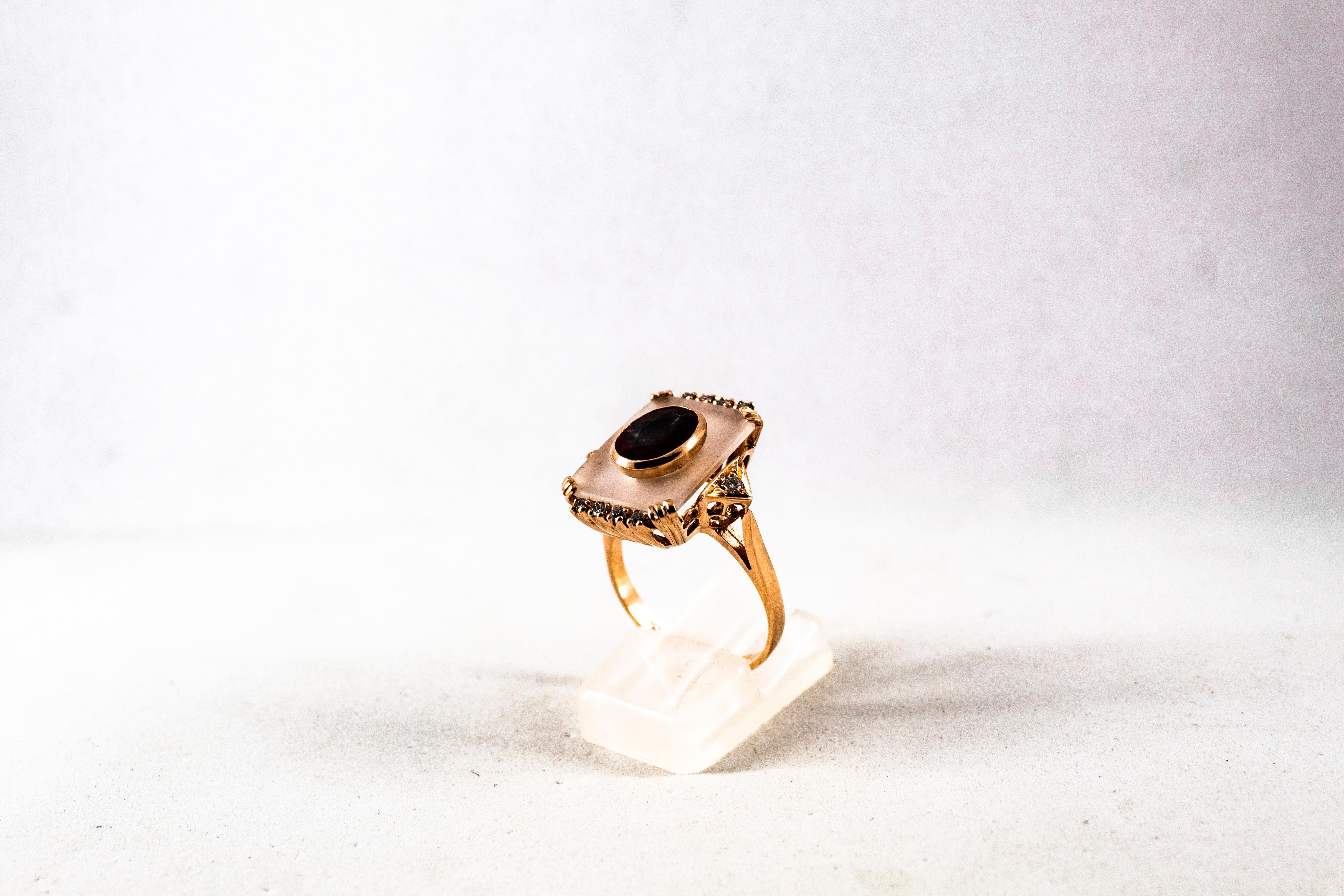 Art Deco Style 2.28 Carat White Diamond Ruby Rock Crystal Yellow Gold Ring In New Condition For Sale In Naples, IT