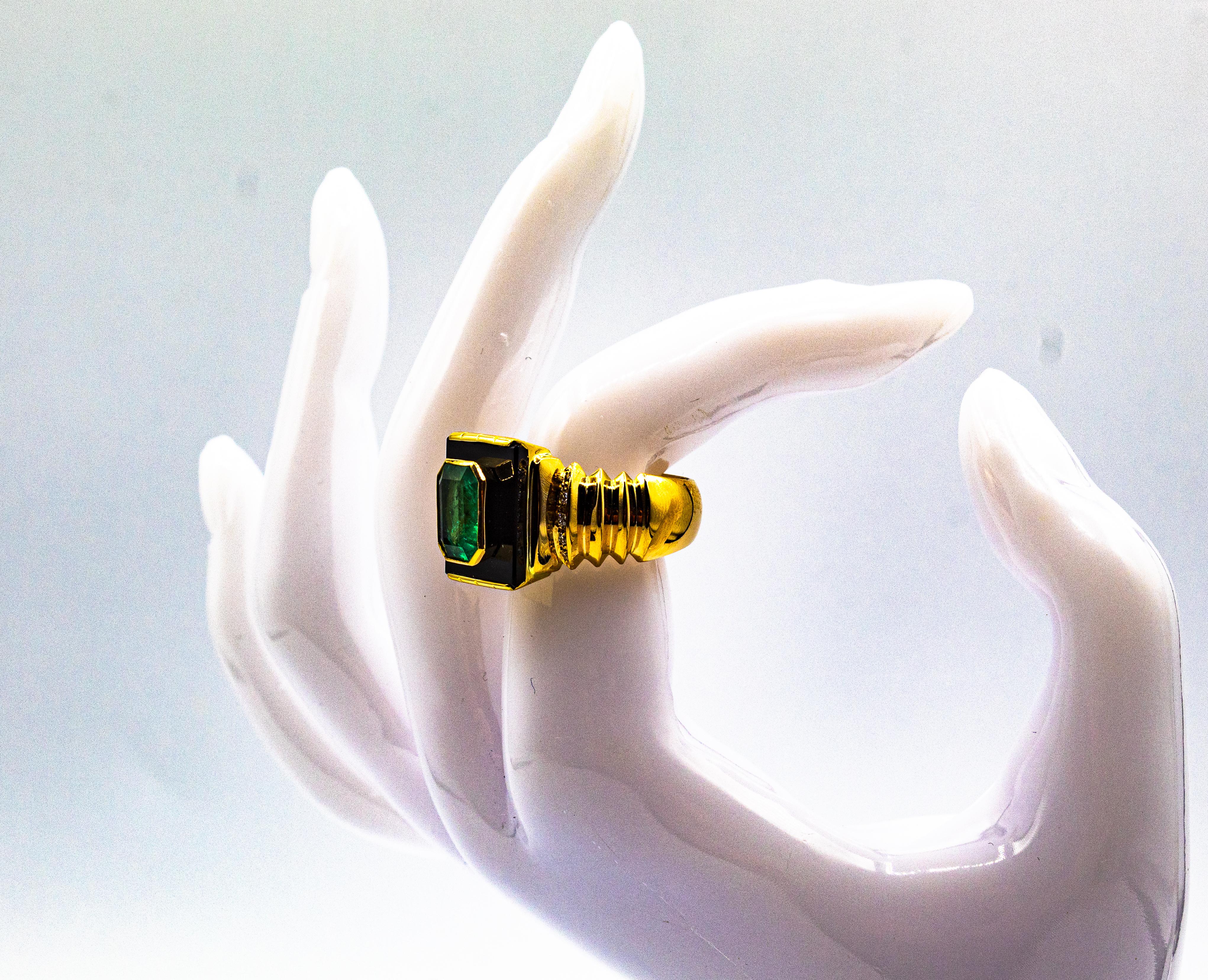 Art Deco Style 2.34 Carat White Diamond Emerald Onyx Yellow Gold Cocktail Ring For Sale 11
