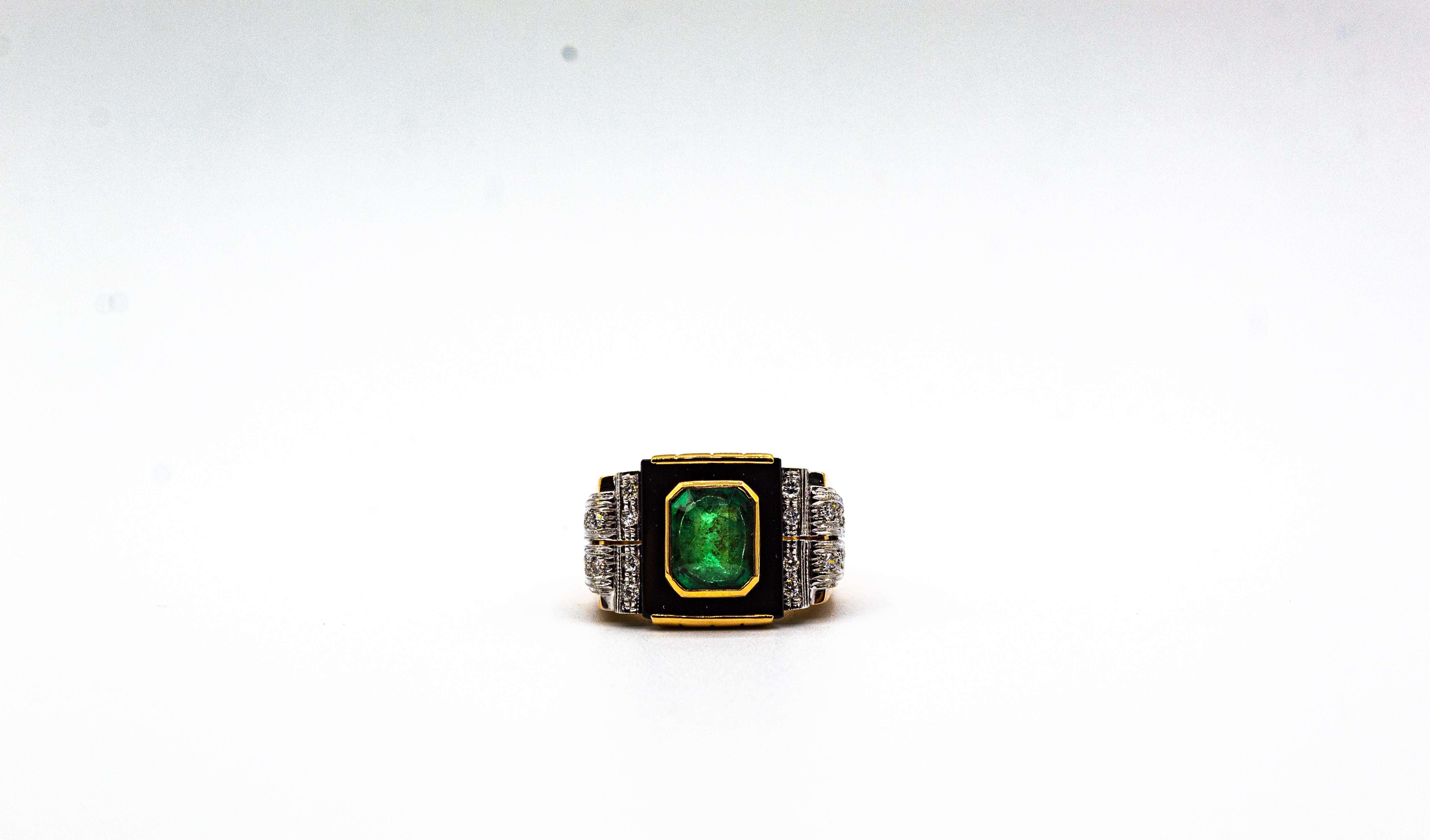 Art Deco Style 2.38 Carat White Diamond Emerald Onyx Yellow Gold Cocktail Ring For Sale 2
